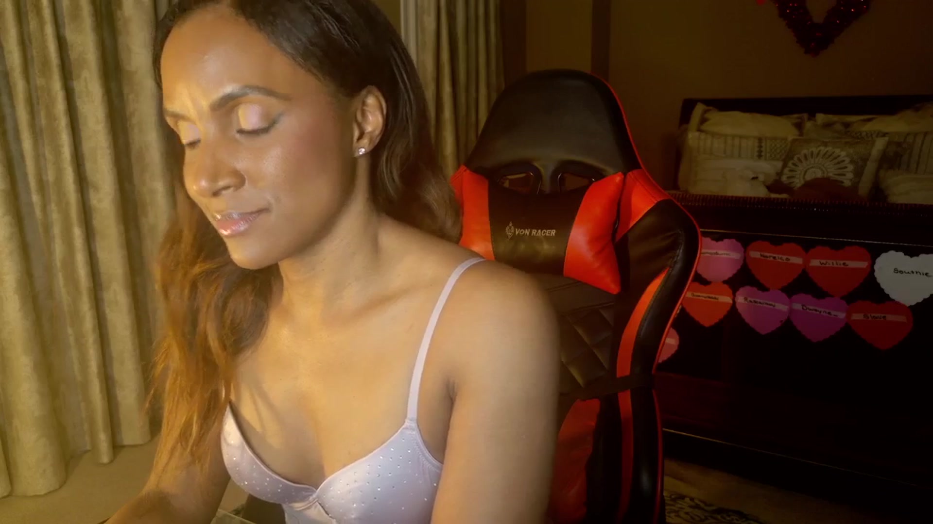 Gallery image thumbnail from Ms_WetNWild's myfreecams stream on, 02/27/2026, 05:34 image 18 of 20