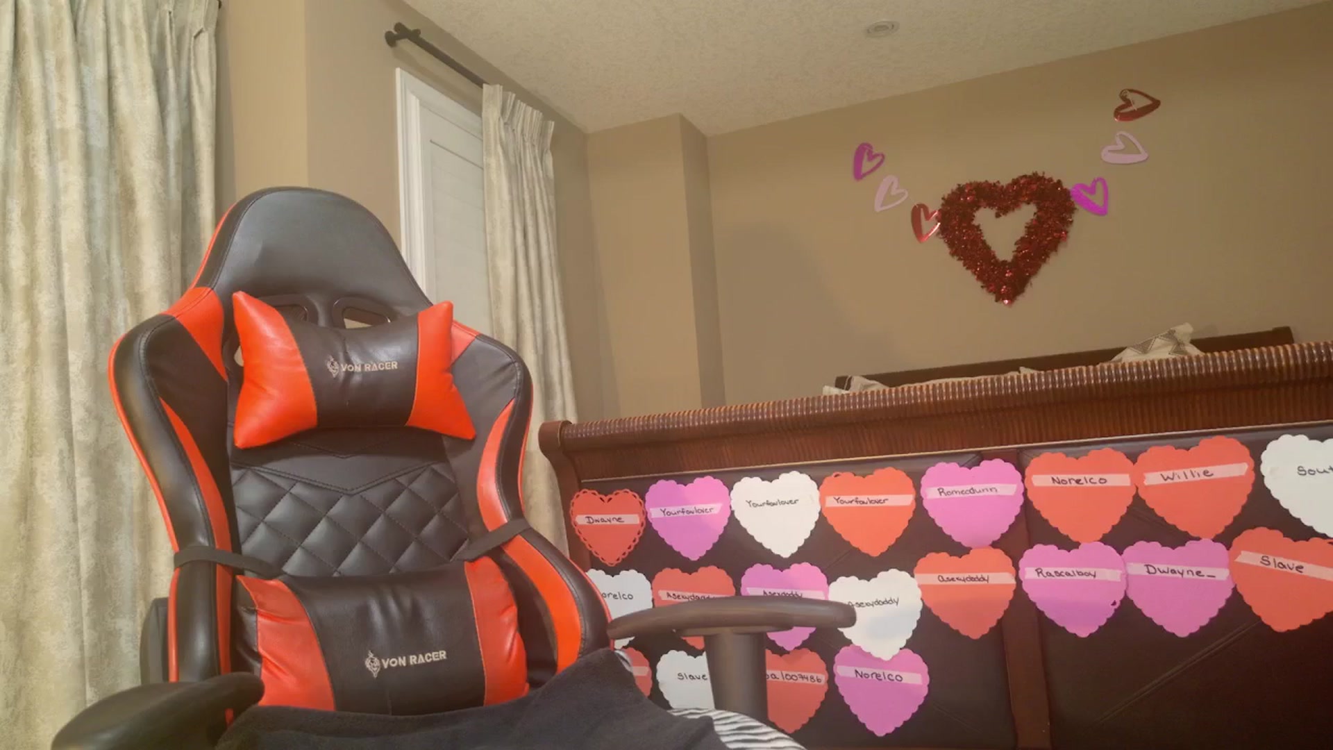 Gallery image thumbnail from Ms_WetNWild's myfreecams stream on, 02/28/2026, 05:52 image 10 of 20