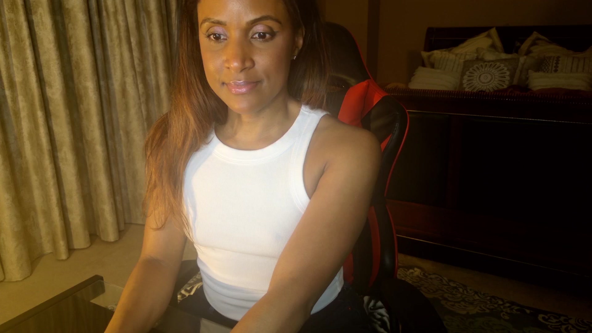 Gallery image thumbnail from Ms_WetNWild's myfreecams stream on, 03/01/2026, 08:57 image 12 of 20