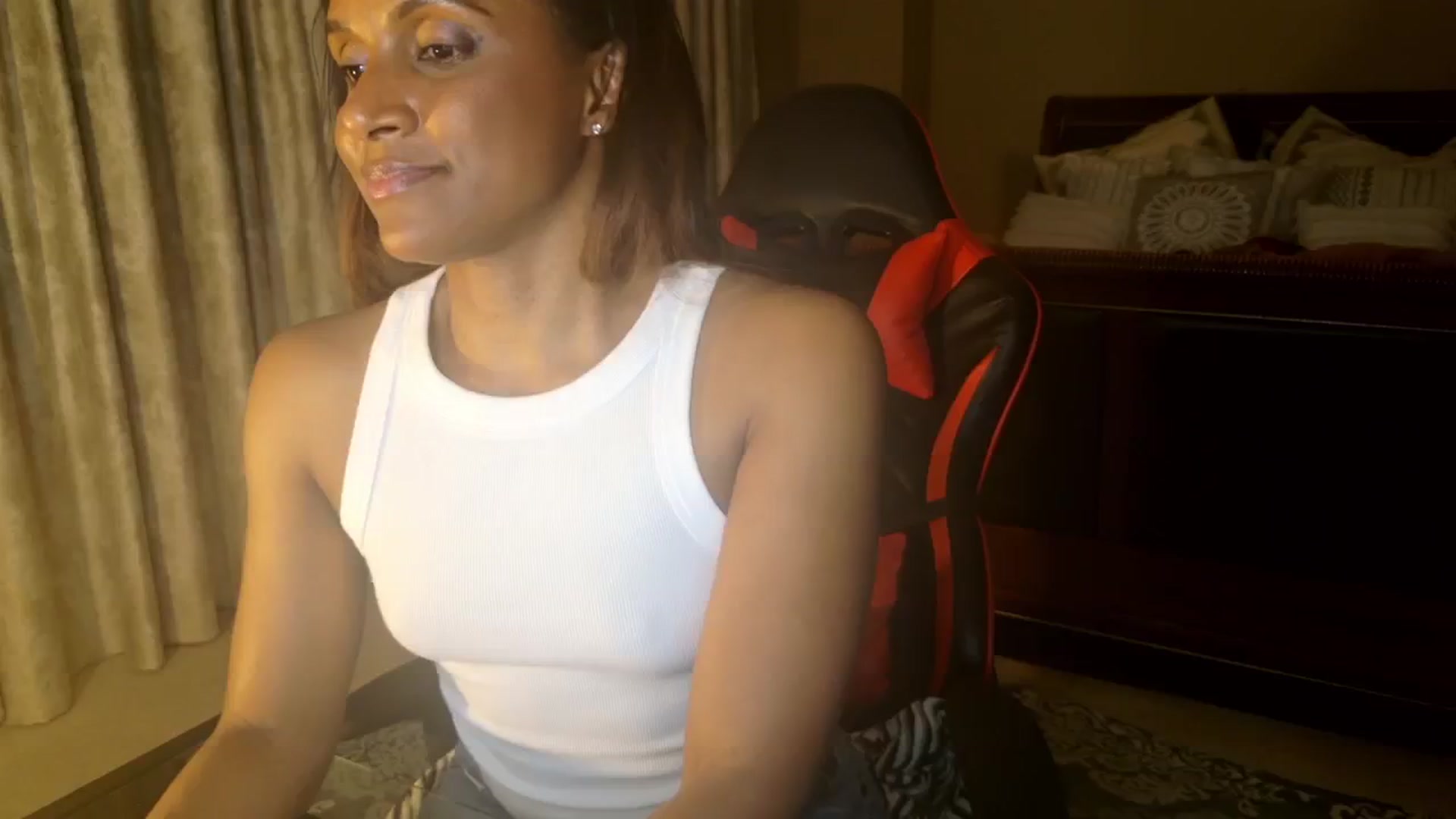Gallery image thumbnail from Ms_WetNWild's myfreecams stream on, 03/01/2026, 08:57 image 20 of 20