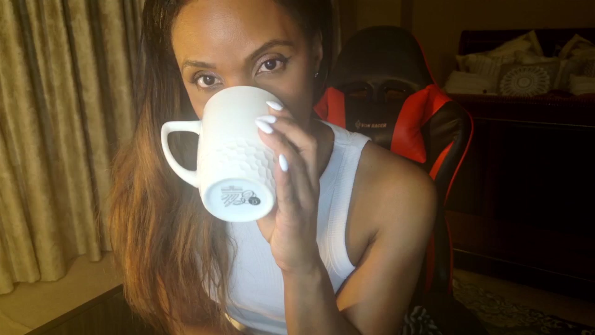 Gallery image thumbnail from Ms_WetNWild's myfreecams stream on, 03/01/2026, 10:46 image 7 of 20