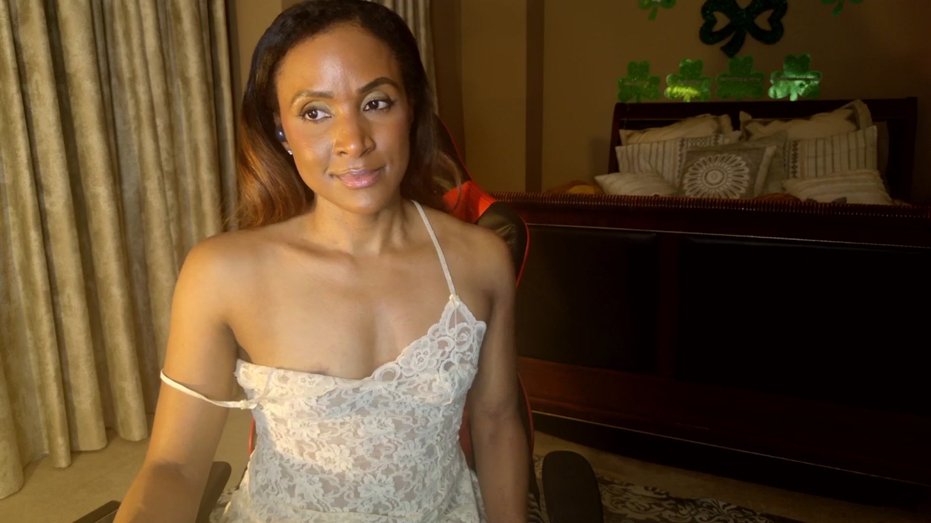 Gallery image thumbnail from Ms_WetNWild's myfreecams stream on, 03/03/2026, 05:24 image 12 of 20
