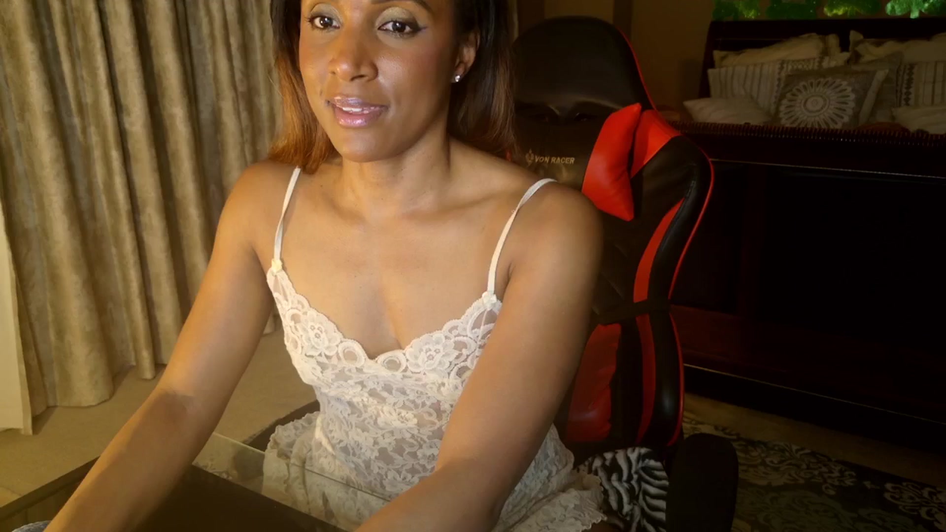 Gallery image thumbnail from Ms_WetNWild's myfreecams stream on, 03/03/2026, 06:17 image 14 of 20