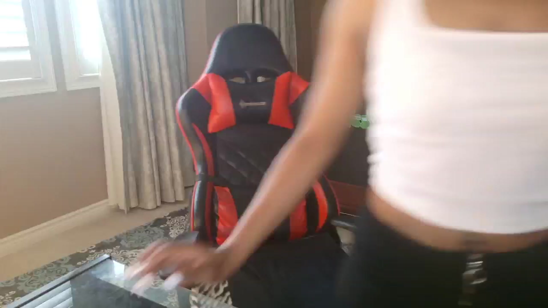Gallery image thumbnail from Ms_WetNWild's myfreecams stream on, 03/07/2026, 19:15 image 18 of 20