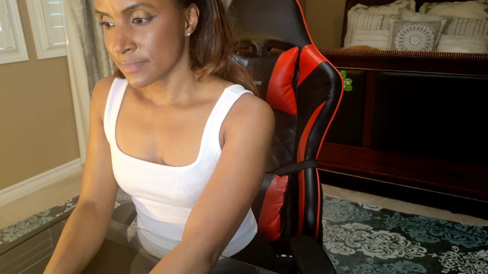Gallery image thumbnail from Ms_WetNWild's myfreecams stream on, 03/07/2026, 23:46 image 10 of 20