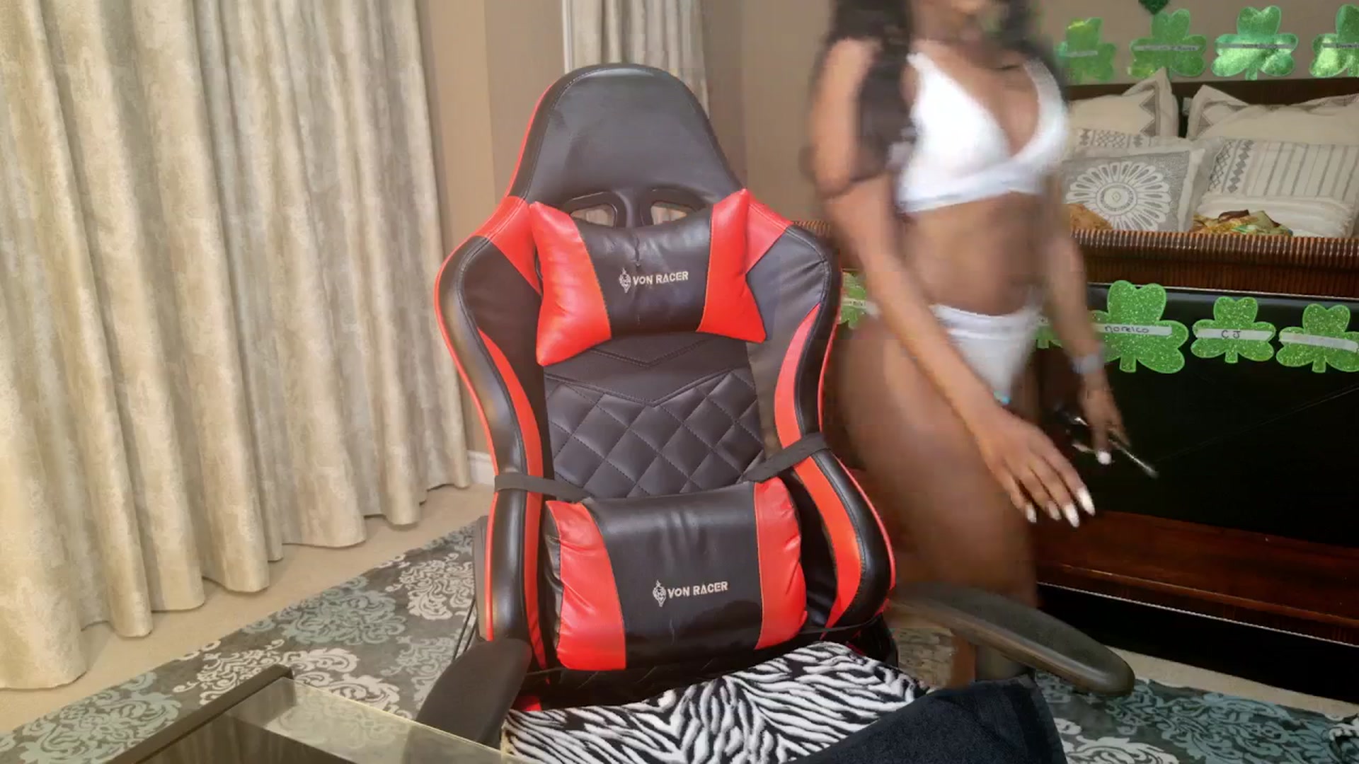 Gallery image thumbnail from Ms_WetNWild's myfreecams stream on, 03/24/2026, 02:12 image 19 of 20