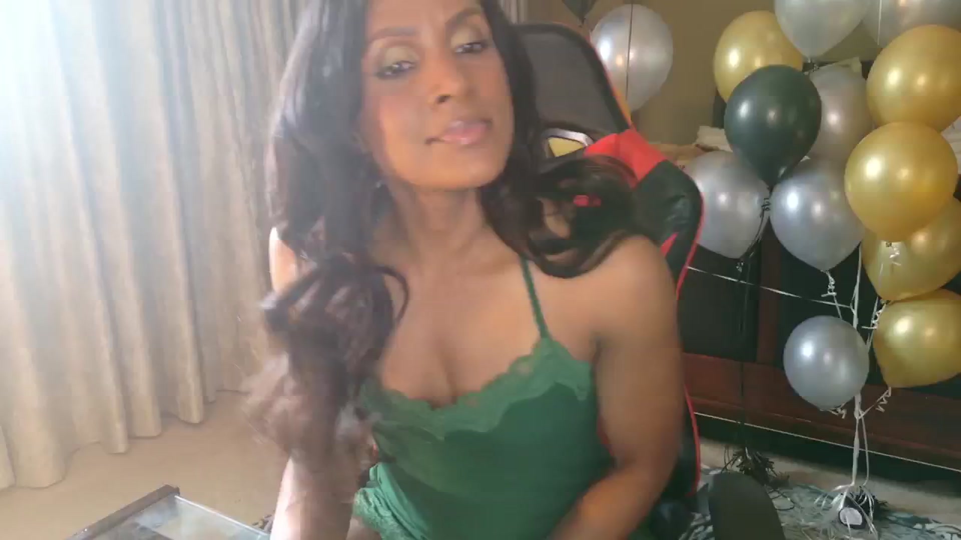 Gallery image thumbnail from Ms_WetNWild's myfreecams stream on, 05/03/2026, 24:05 image 1 of 20