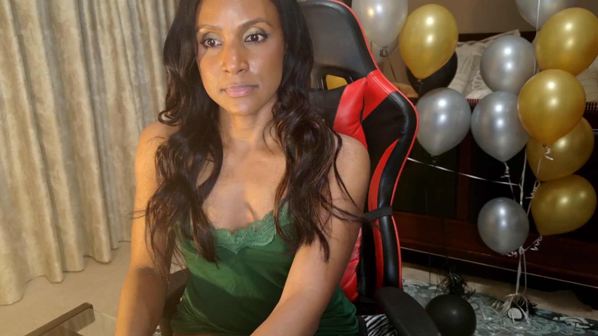 Gallery image thumbnail from Ms_WetNWild's myfreecams stream on, 05/03/2026, 03:51 image 11 of 20