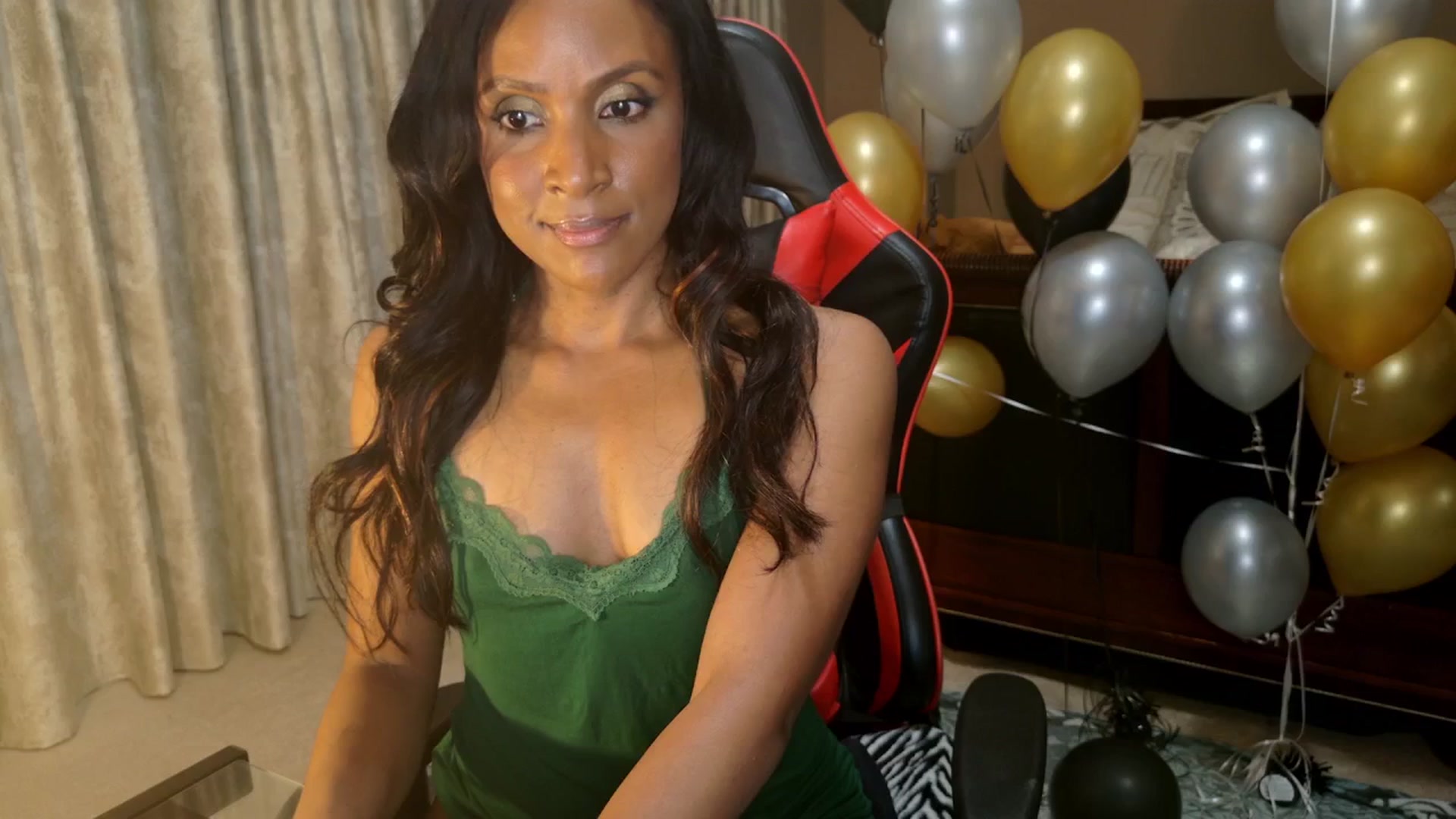 Gallery image thumbnail from Ms_WetNWild's myfreecams stream on, 05/03/2026, 03:51 image 5 of 20