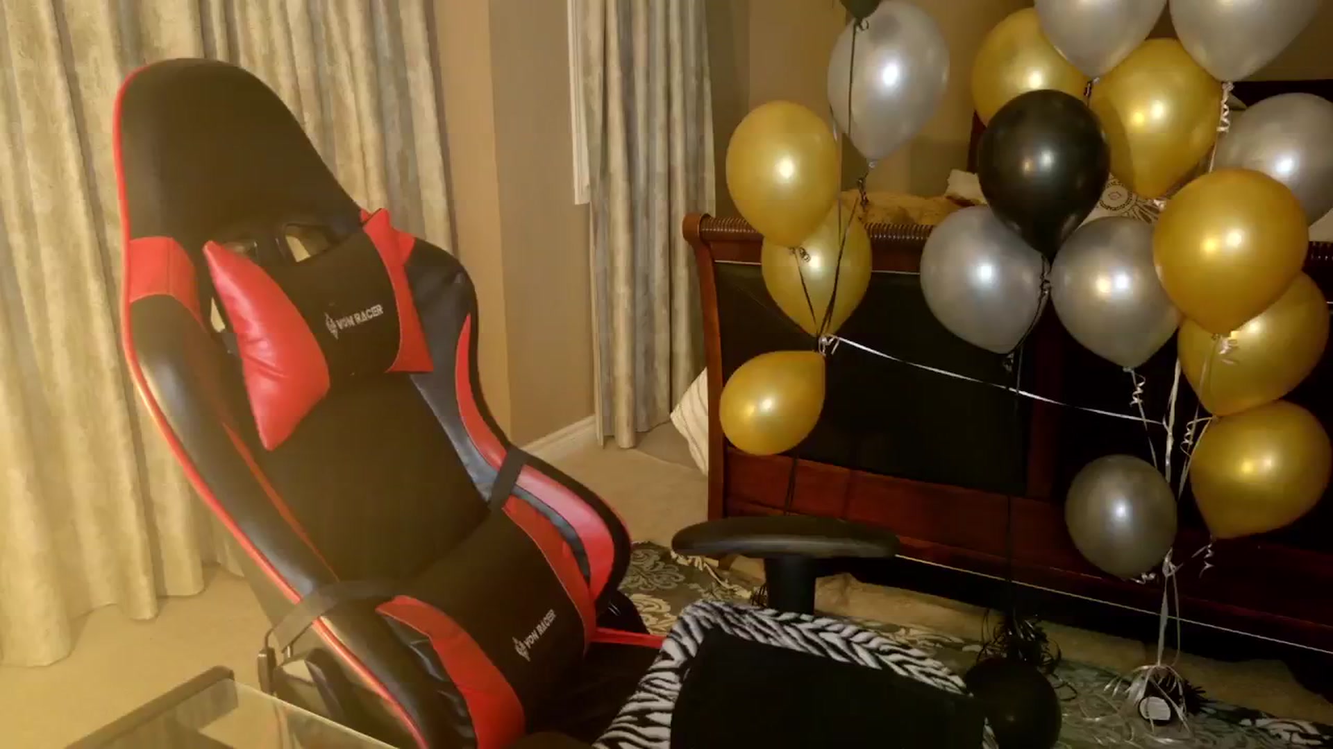 Gallery image thumbnail from Ms_WetNWild's myfreecams stream on, 05/03/2026, 05:26 image 7 of 20