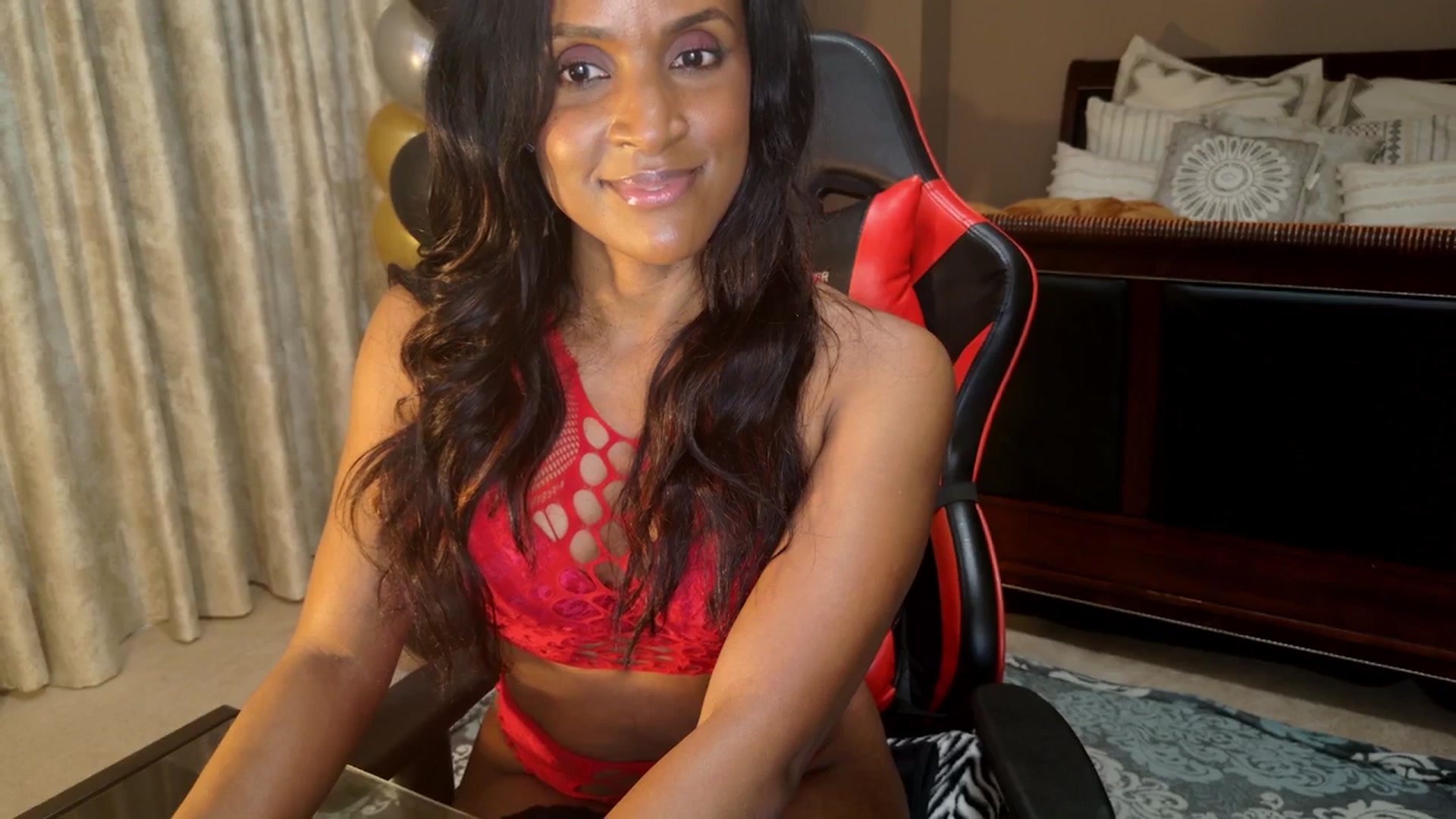 Gallery image thumbnail from Ms_WetNWild's myfreecams stream on, 05/04/2026, 02:06 image 4 of 20