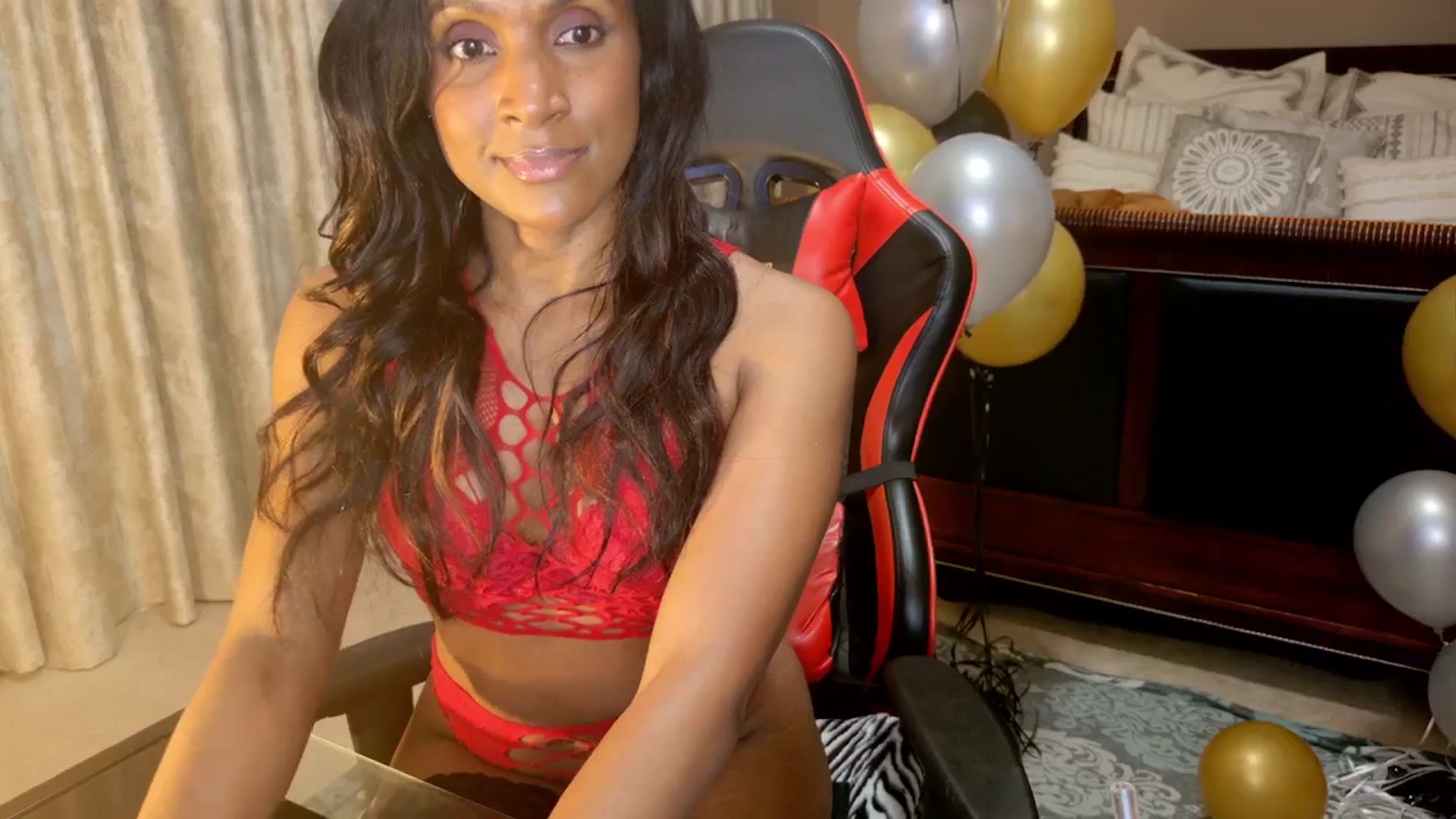Gallery image thumbnail from Ms_WetNWild's myfreecams stream on, 05/04/2026, 02:06 image 16 of 20