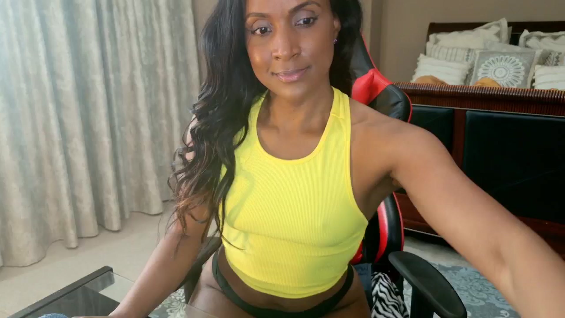 Gallery image thumbnail from Ms_WetNWild's myfreecams stream on, 05/05/2026, 24:03 image 2 of 20
