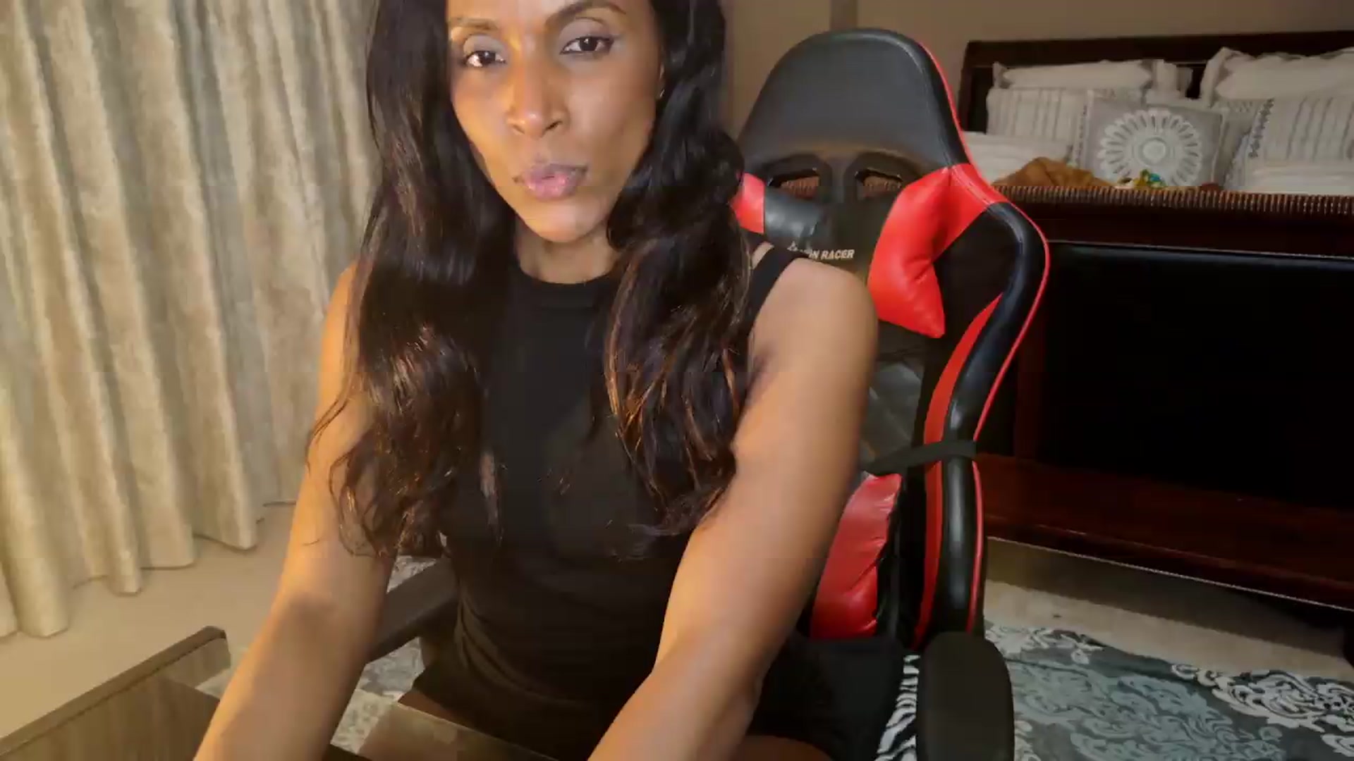 Gallery image thumbnail from Ms_WetNWild's myfreecams stream on, 05/09/2026, 04:49 image 5 of 20