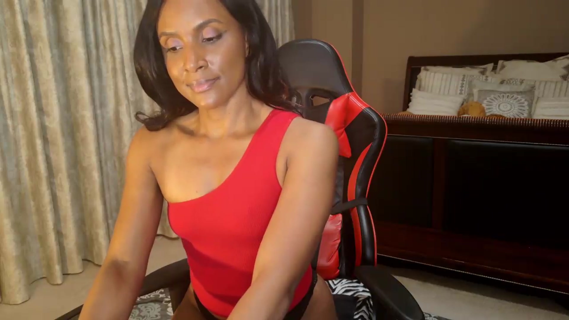 Gallery image thumbnail from Ms_WetNWild's myfreecams stream on, 05/12/2026, 02:39 image 12 of 20