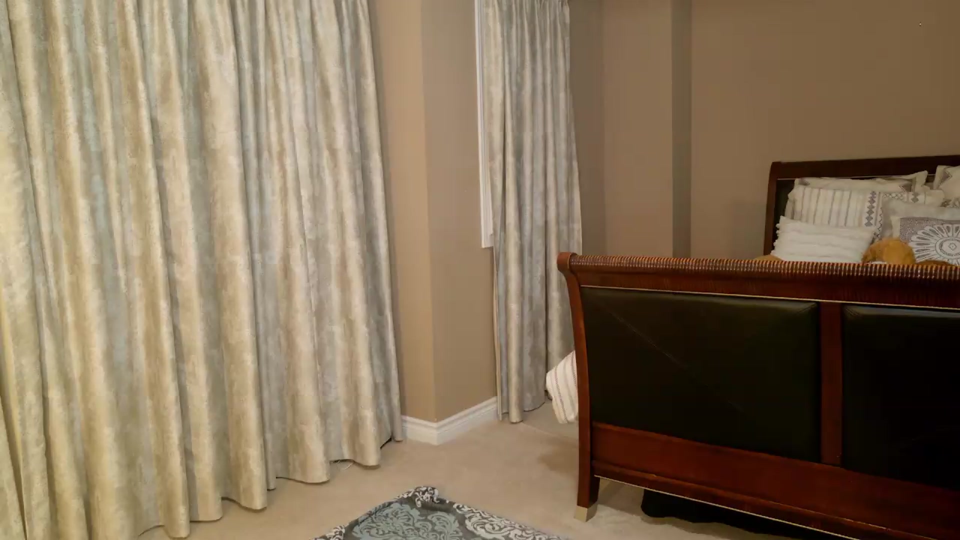 Gallery image thumbnail from Ms_WetNWild's myfreecams stream on, 05/12/2026, 02:39 image 5 of 20