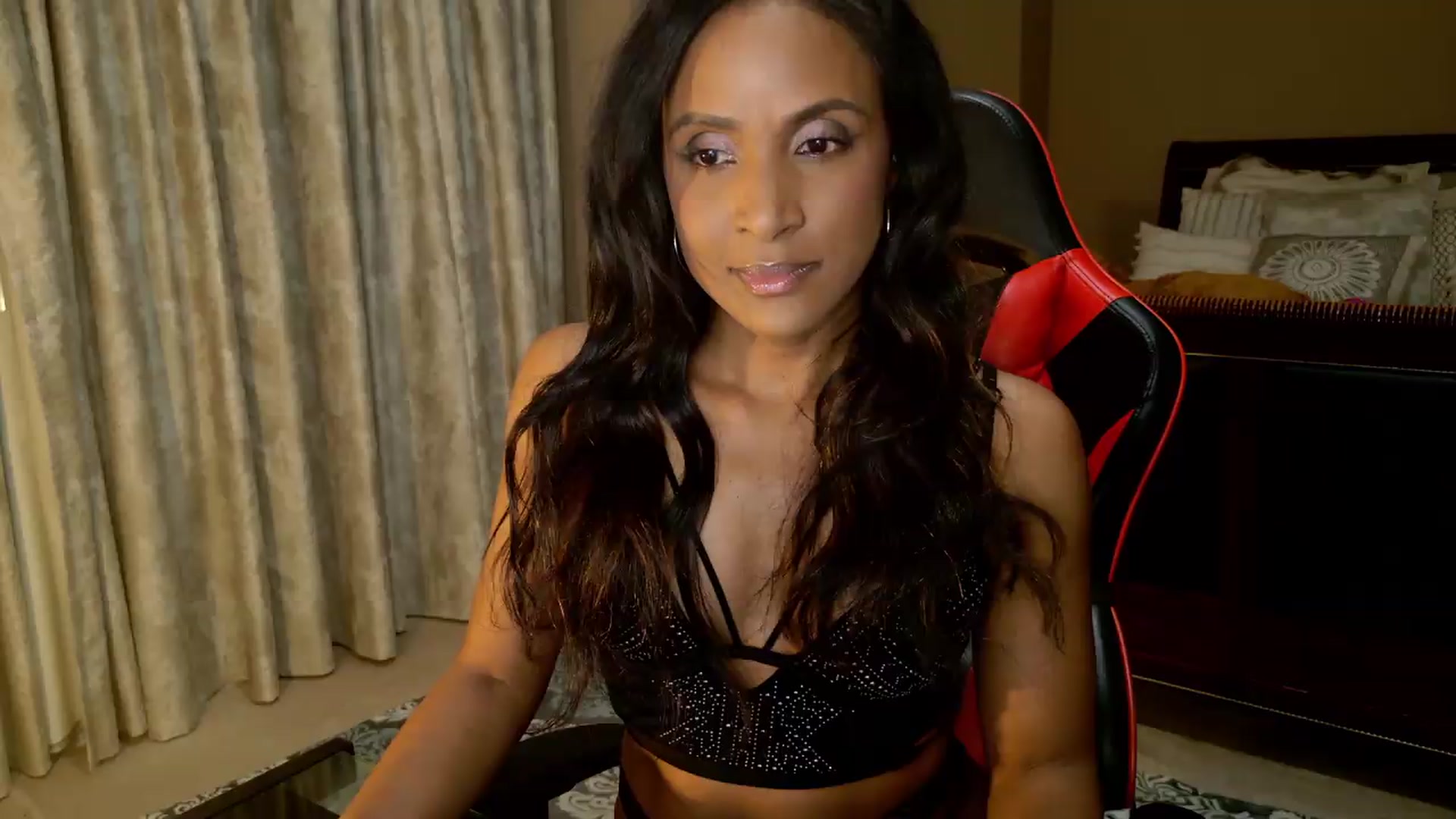 Gallery image thumbnail from Ms_WetNWild's myfreecams stream on, 05/21/2026, 04:10 image 4 of 20