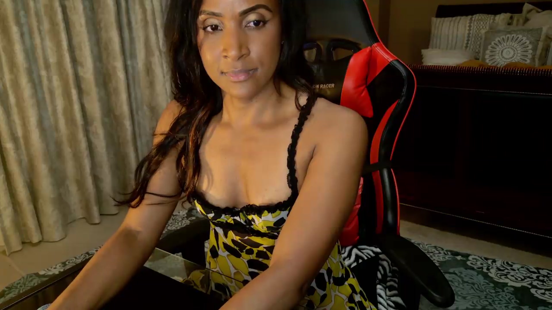 Gallery image thumbnail from Ms_WetNWild's myfreecams stream on, 05/22/2026, 04:27 image 18 of 20