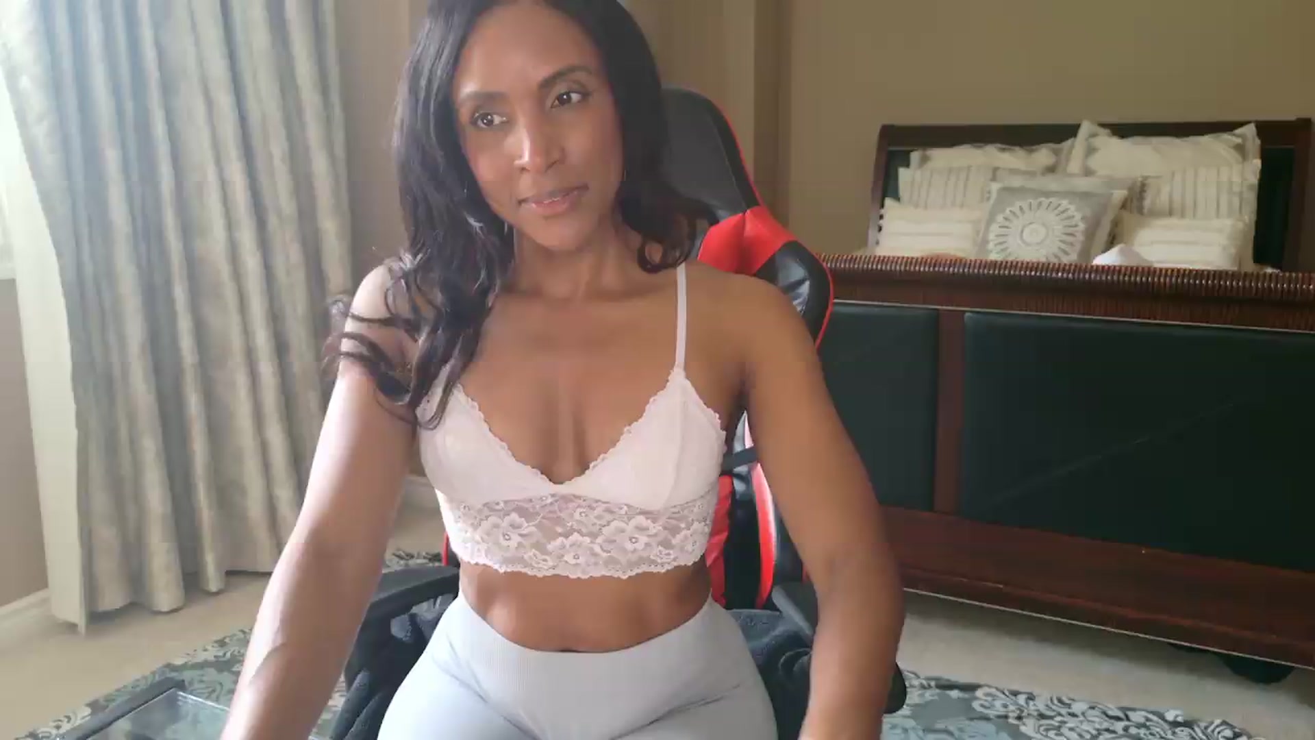 Gallery image thumbnail from Ms_WetNWild's myfreecams stream on, 05/22/2026, 21:20 image 12 of 20