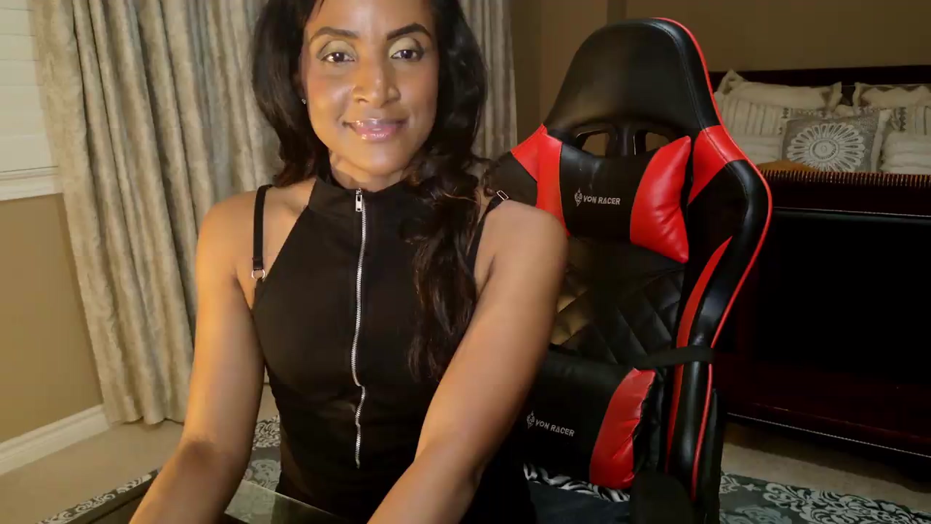 Gallery image thumbnail from Ms_WetNWild's myfreecams stream on, 05/25/2026, 04:58 image 7 of 20