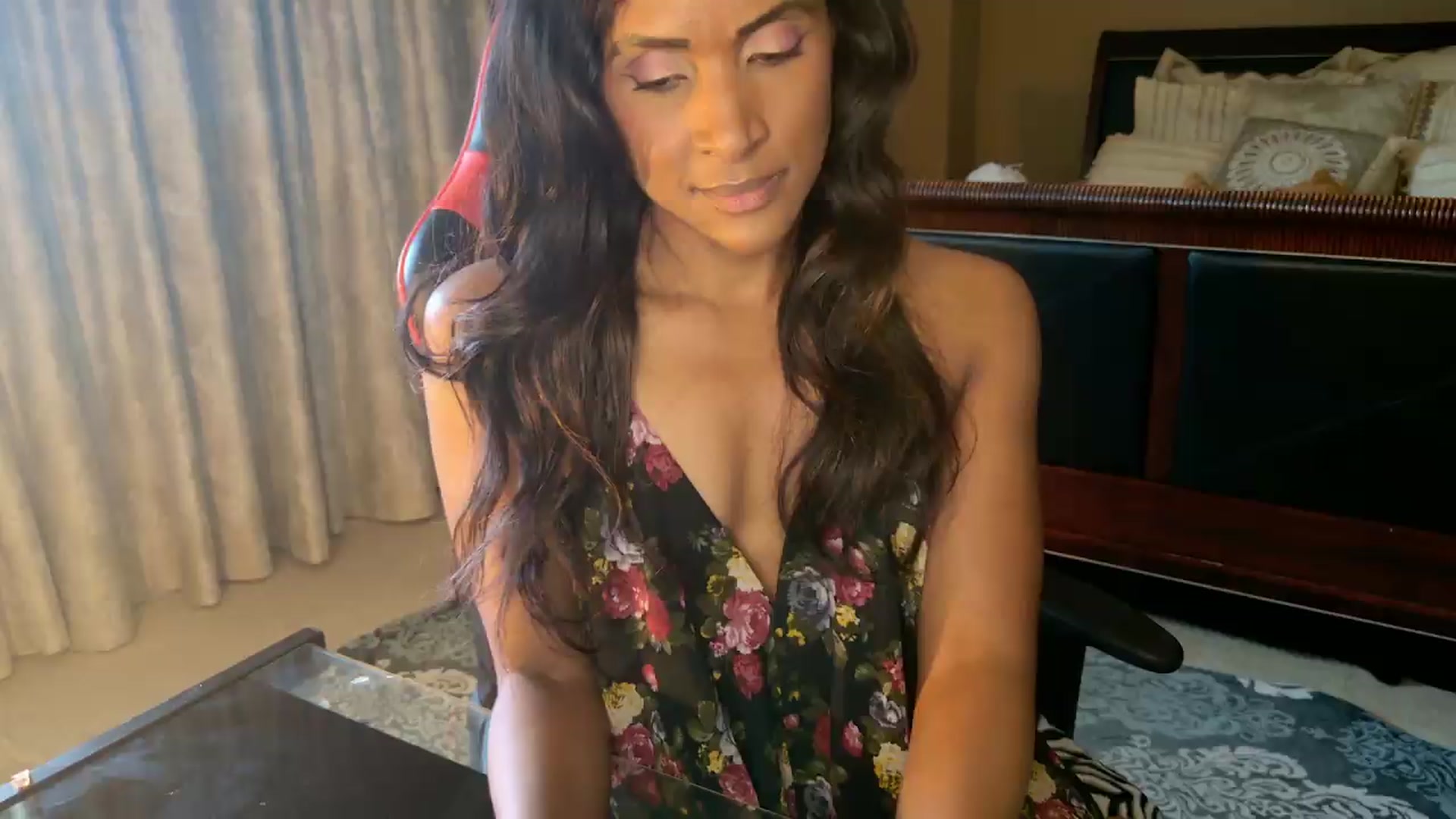 Gallery image thumbnail from Ms_WetNWild's myfreecams stream on, 05/31/2026, 16:55 image 10 of 20