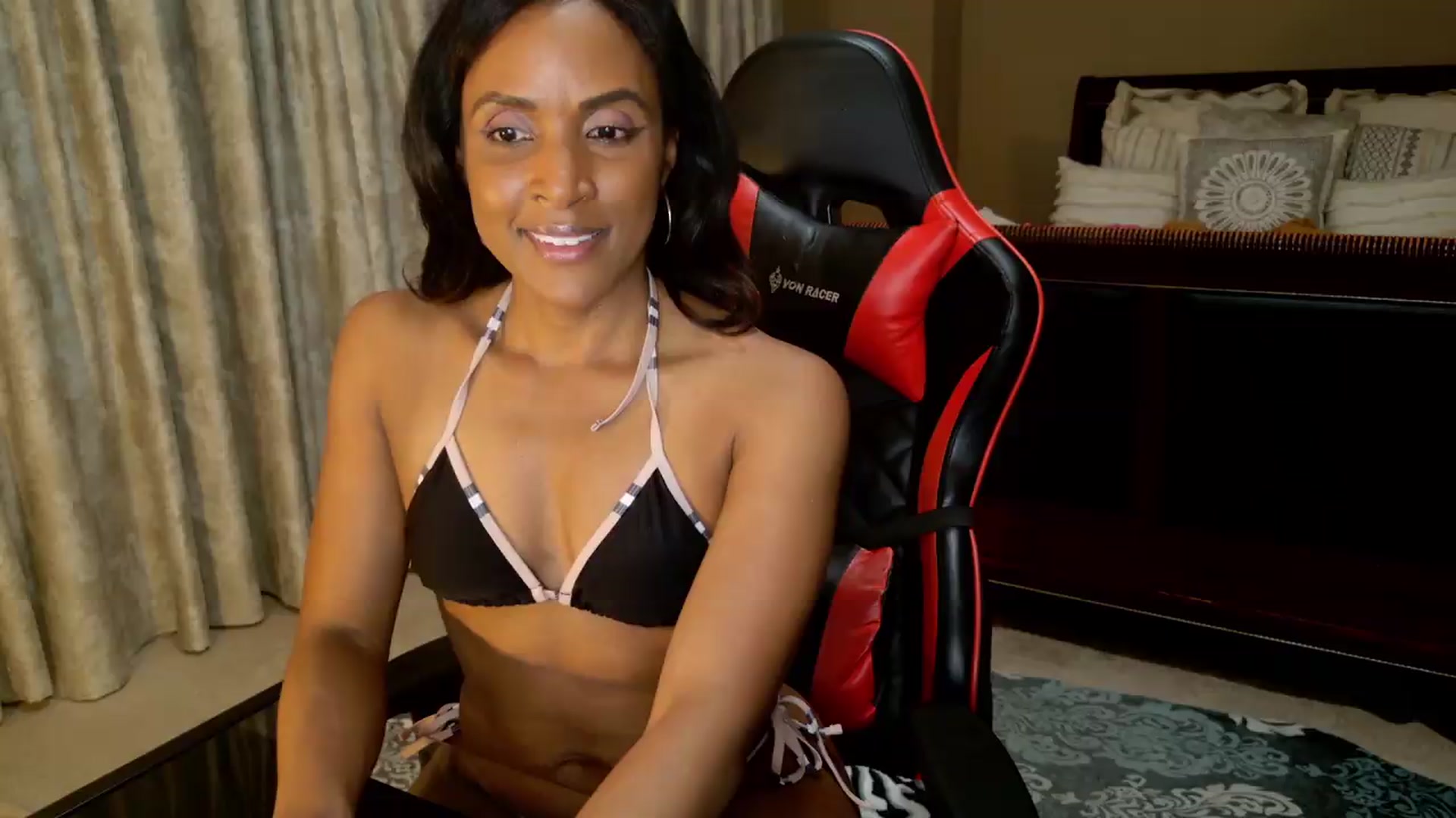 Gallery image thumbnail from Ms_WetNWild's myfreecams stream on, 06/01/2026, 05:12 image 6 of 20