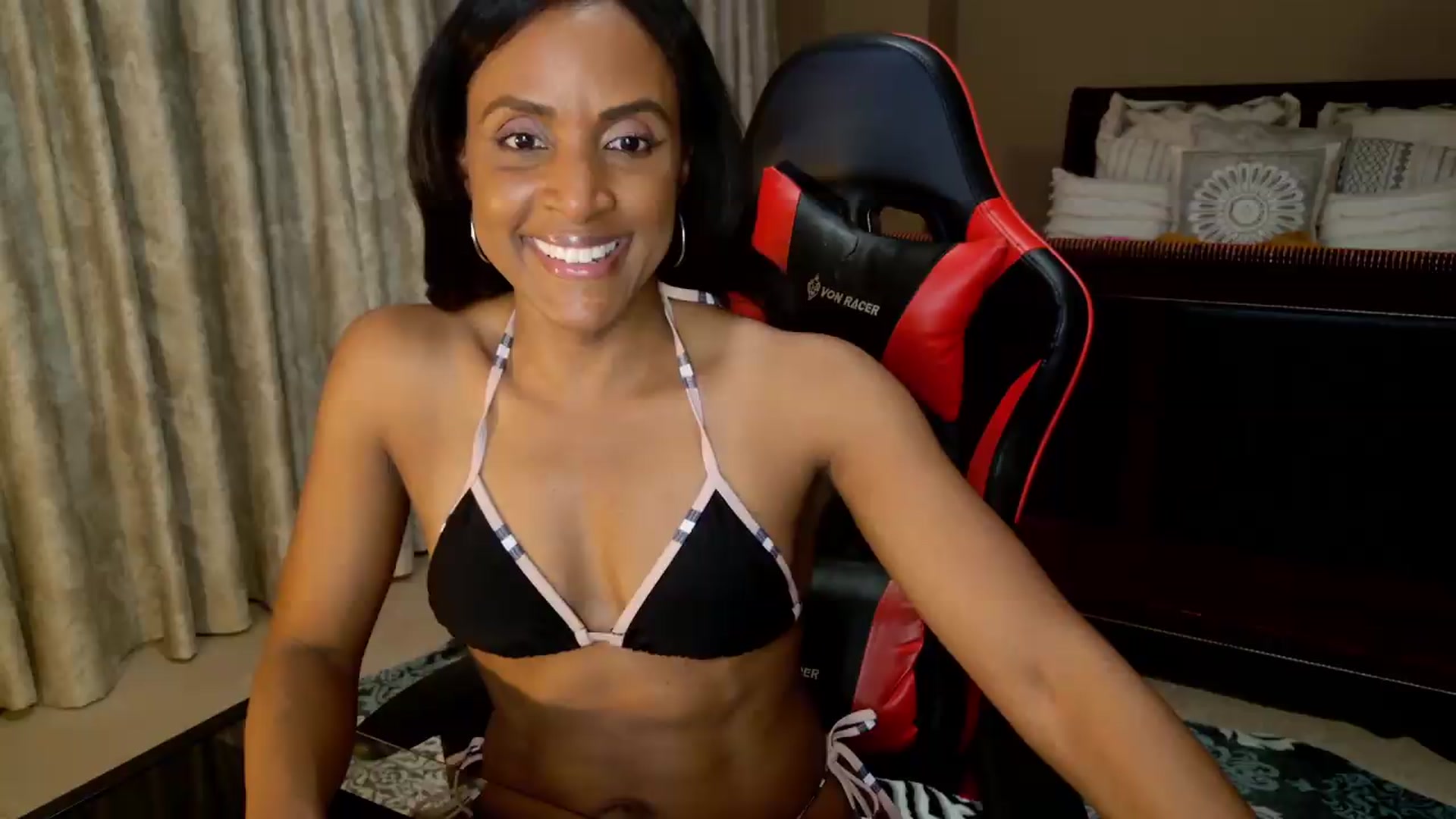 Gallery image thumbnail from Ms_WetNWild's myfreecams stream on, 06/01/2026, 05:12 image 3 of 20