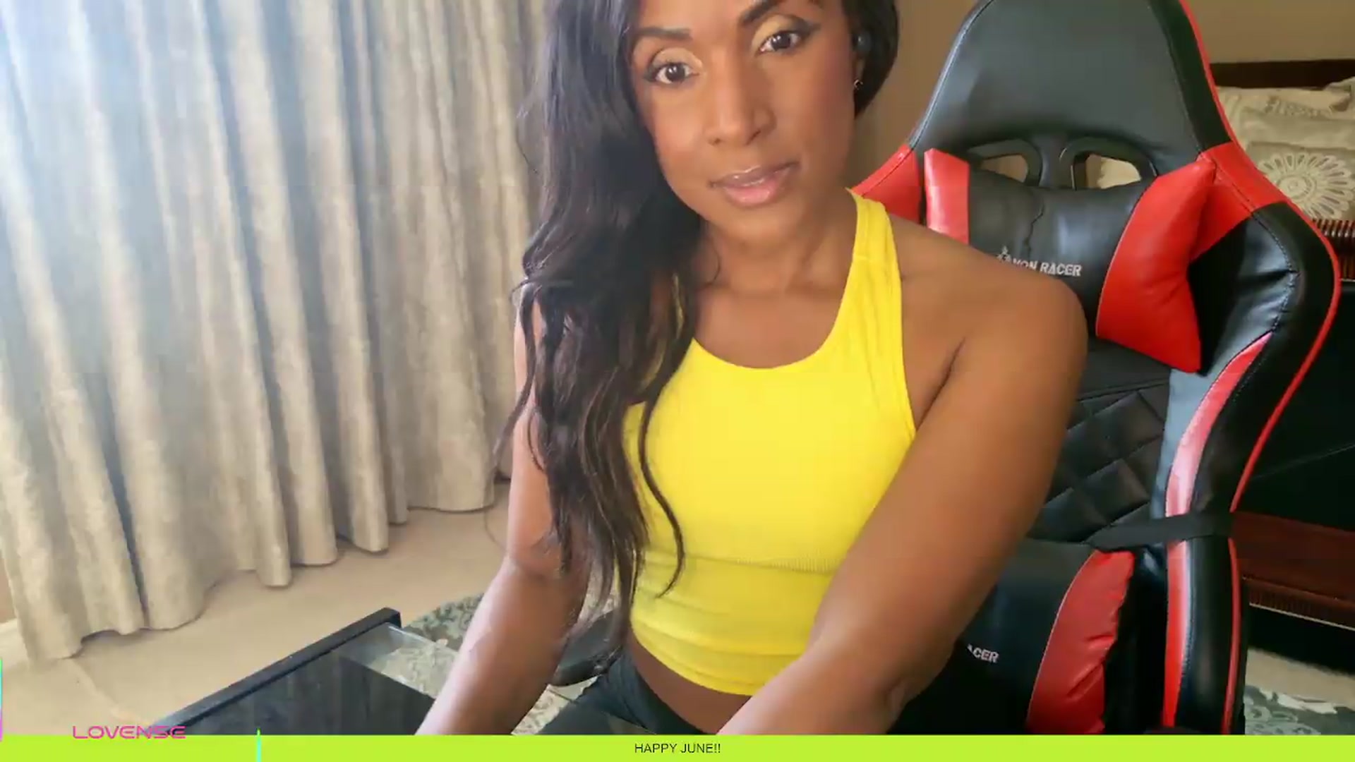 Gallery image thumbnail from Ms_WetNWild's myfreecams stream on, 06/01/2026, 23:28 image 15 of 20
