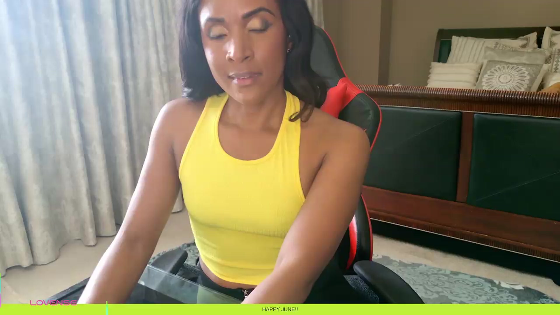 Gallery image thumbnail from Ms_WetNWild's myfreecams stream on, 06/01/2026, 23:28 image 7 of 20
