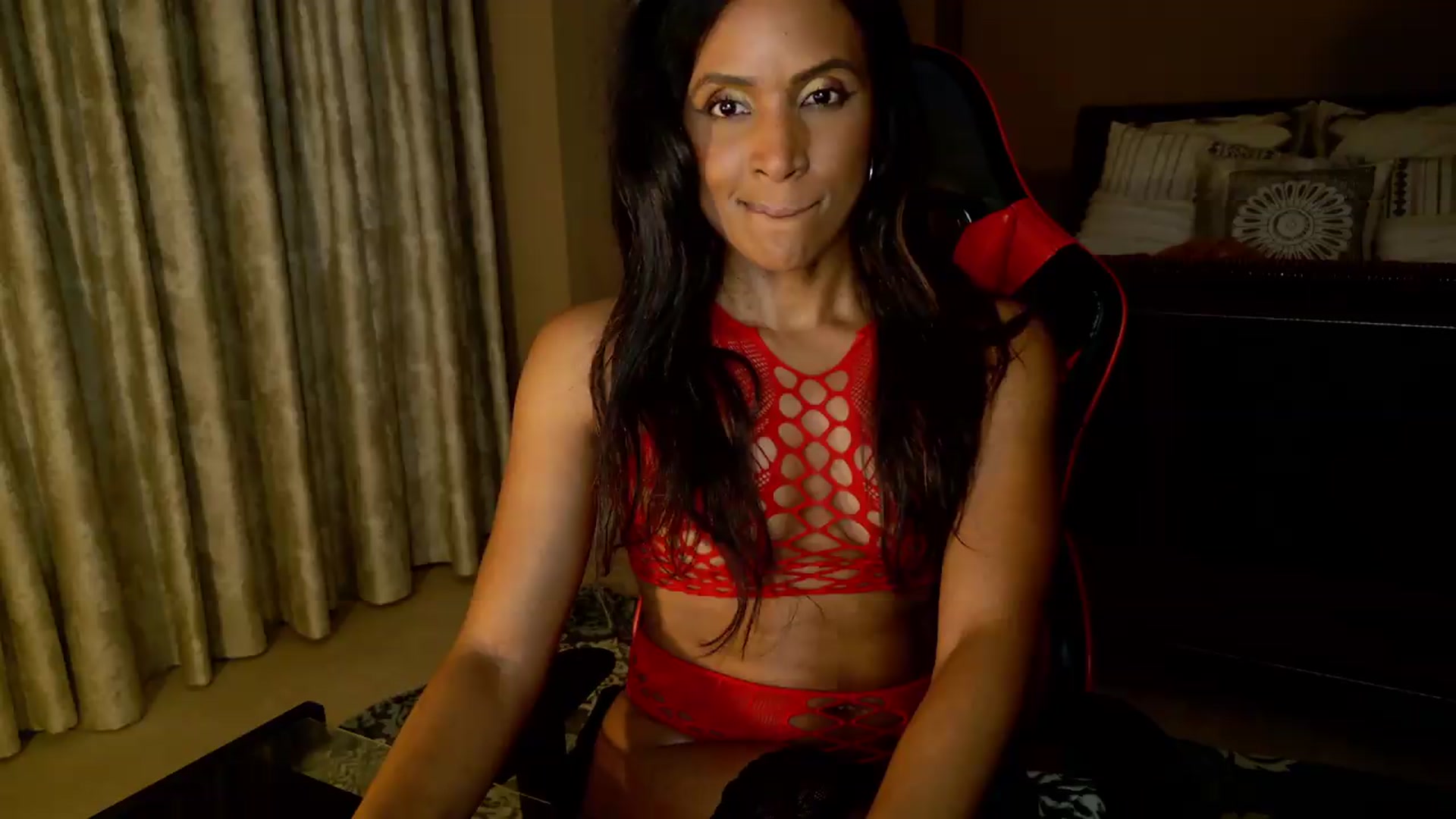 Gallery image thumbnail from Ms_WetNWild's myfreecams stream on, 06/05/2026, 05:49 image 18 of 20