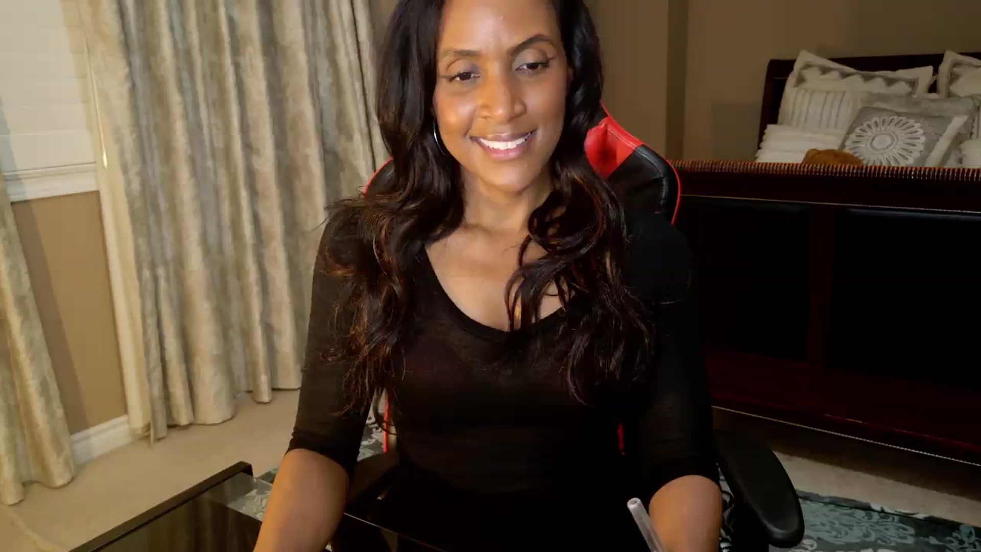 Gallery image thumbnail from Ms_WetNWild's myfreecams stream on, 06/06/2026, 03:36 image 6 of 20