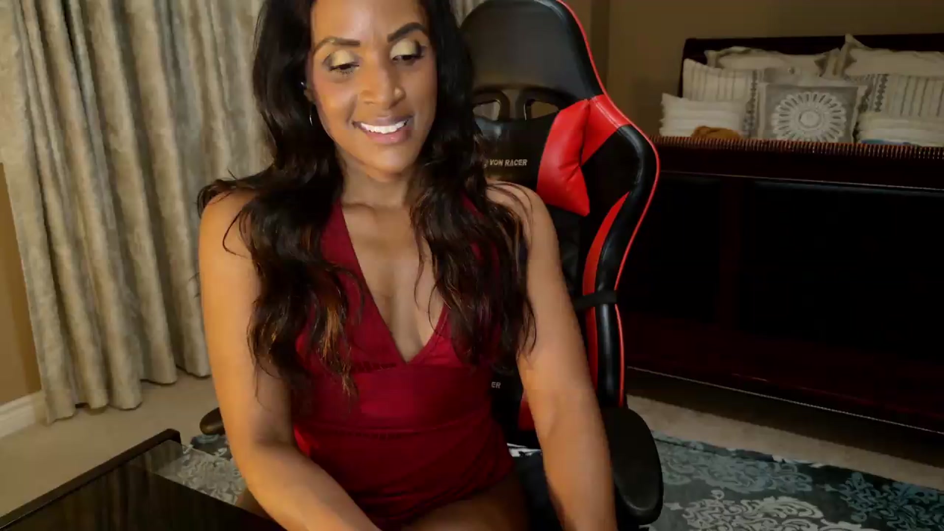 Gallery image thumbnail from Ms_WetNWild's myfreecams stream on, 06/07/2026, 02:10 image 18 of 20