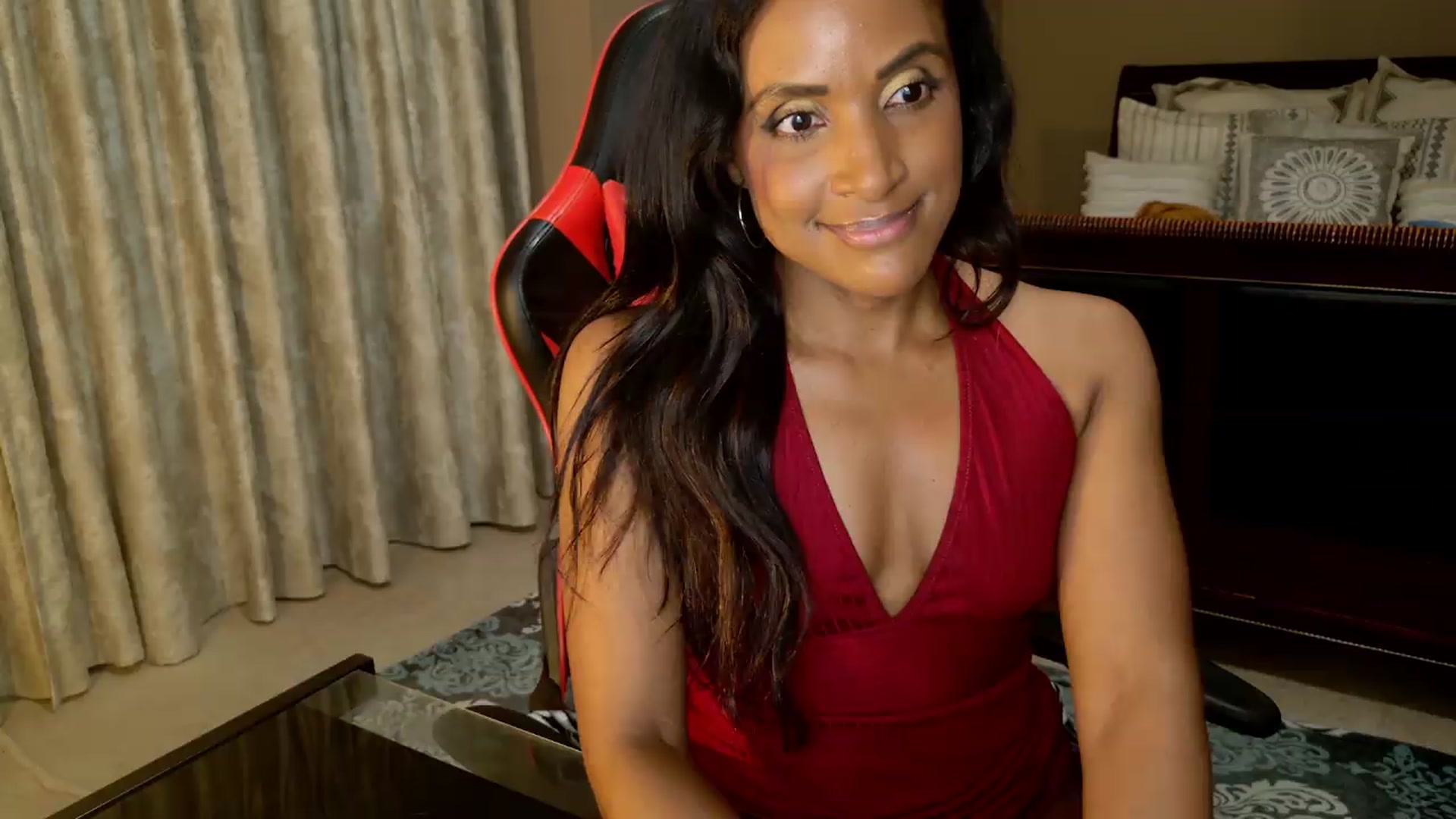 Gallery image thumbnail from Ms_WetNWild's myfreecams stream on, 06/07/2026, 05:01 image 16 of 20