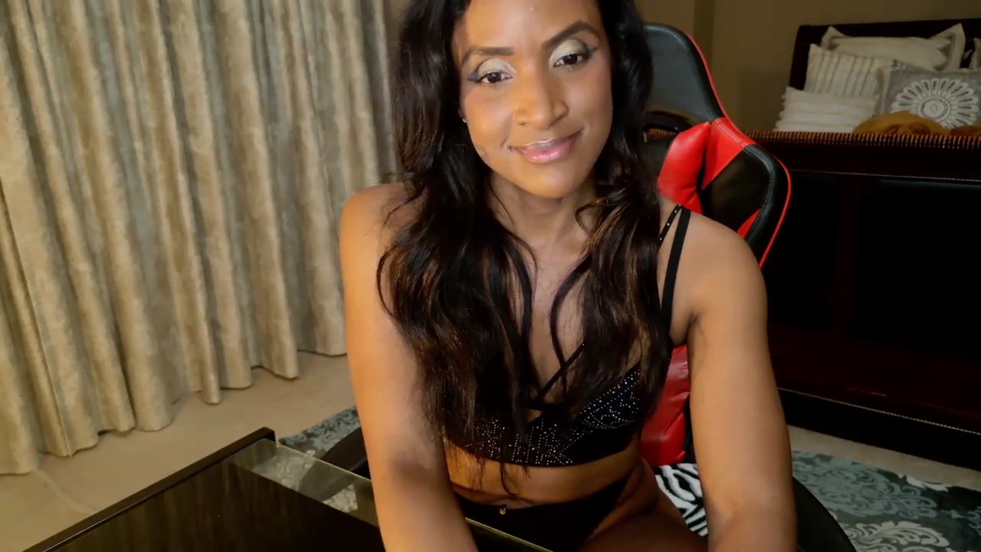 Gallery image thumbnail from Ms_WetNWild's myfreecams stream on, 06/08/2026, 04:31 image 16 of 20