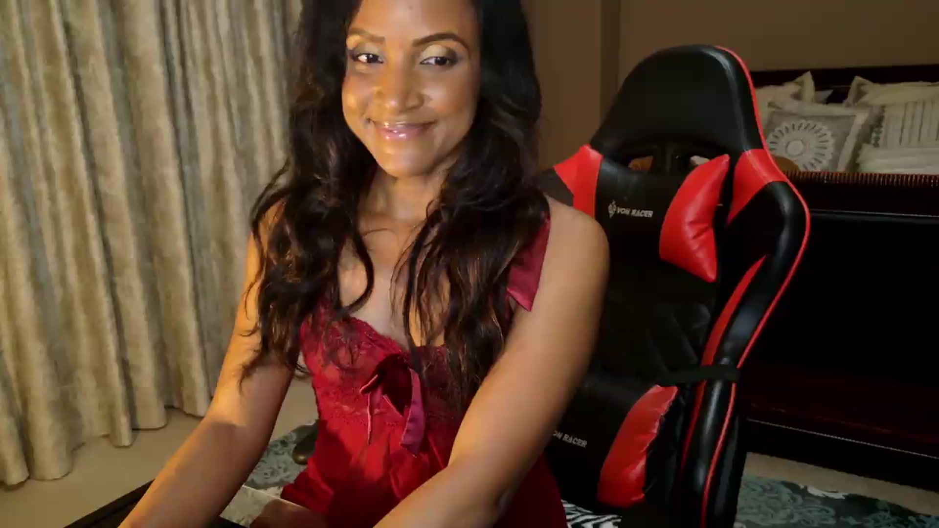 Gallery image thumbnail from Ms_WetNWild's myfreecams stream on, 06/10/2026, 04:13 image 10 of 20