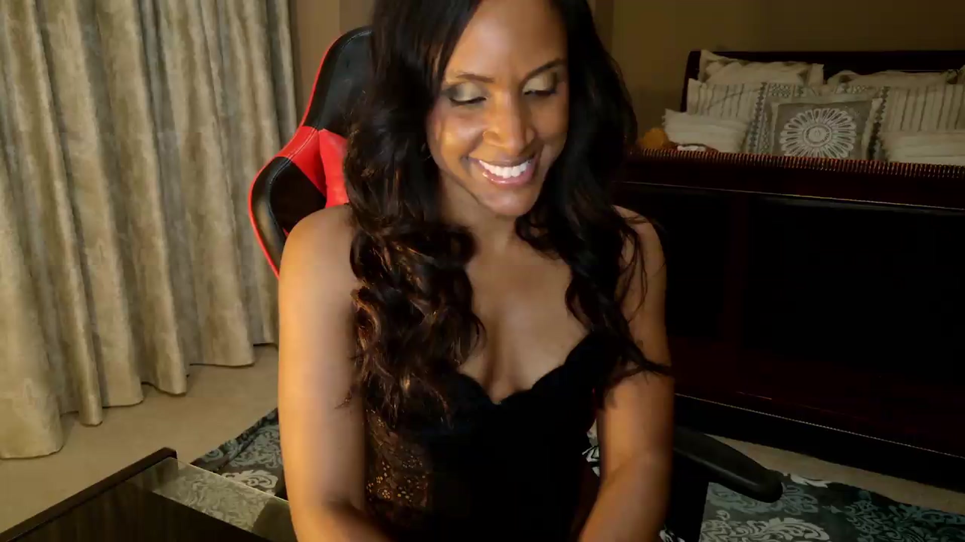 Gallery image thumbnail from Ms_WetNWild's myfreecams stream on, 06/13/2026, 02:42 image 1 of 20