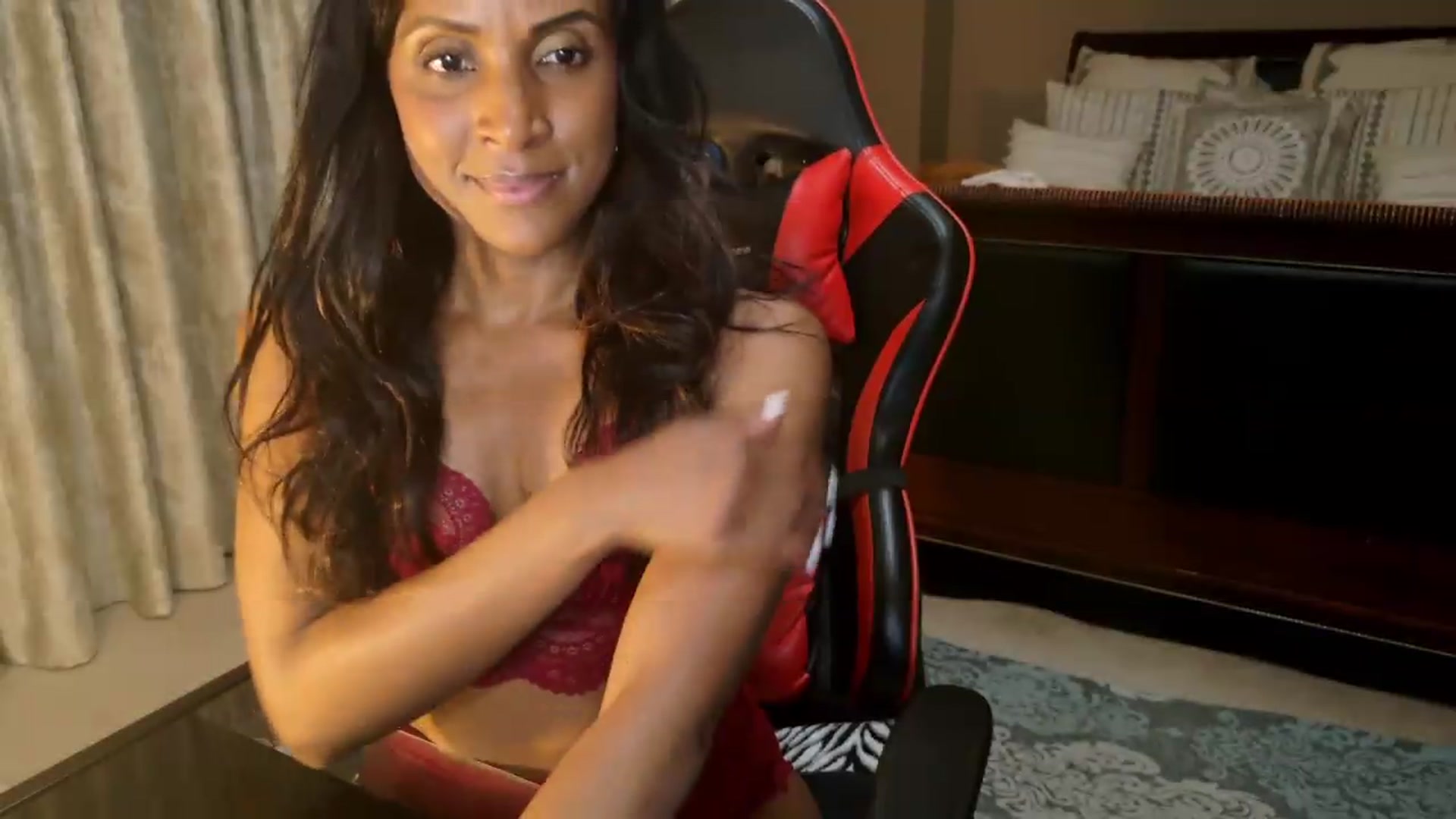 Gallery image thumbnail from Ms_WetNWild's myfreecams stream on, 06/14/2026, 05:24 image 14 of 20