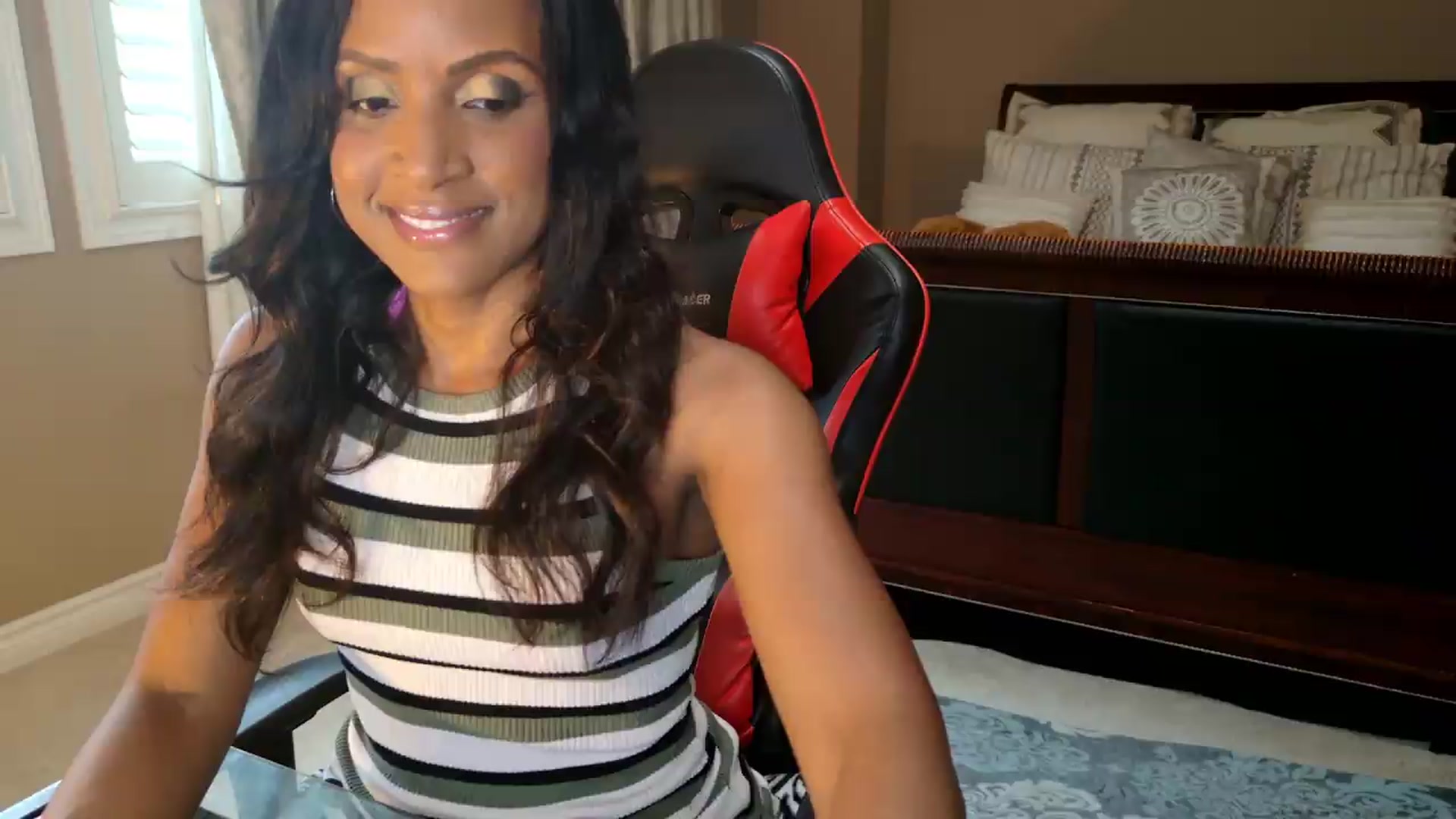Gallery image thumbnail from Ms_WetNWild's myfreecams stream on, 06/14/2026, 21:03 image 7 of 20