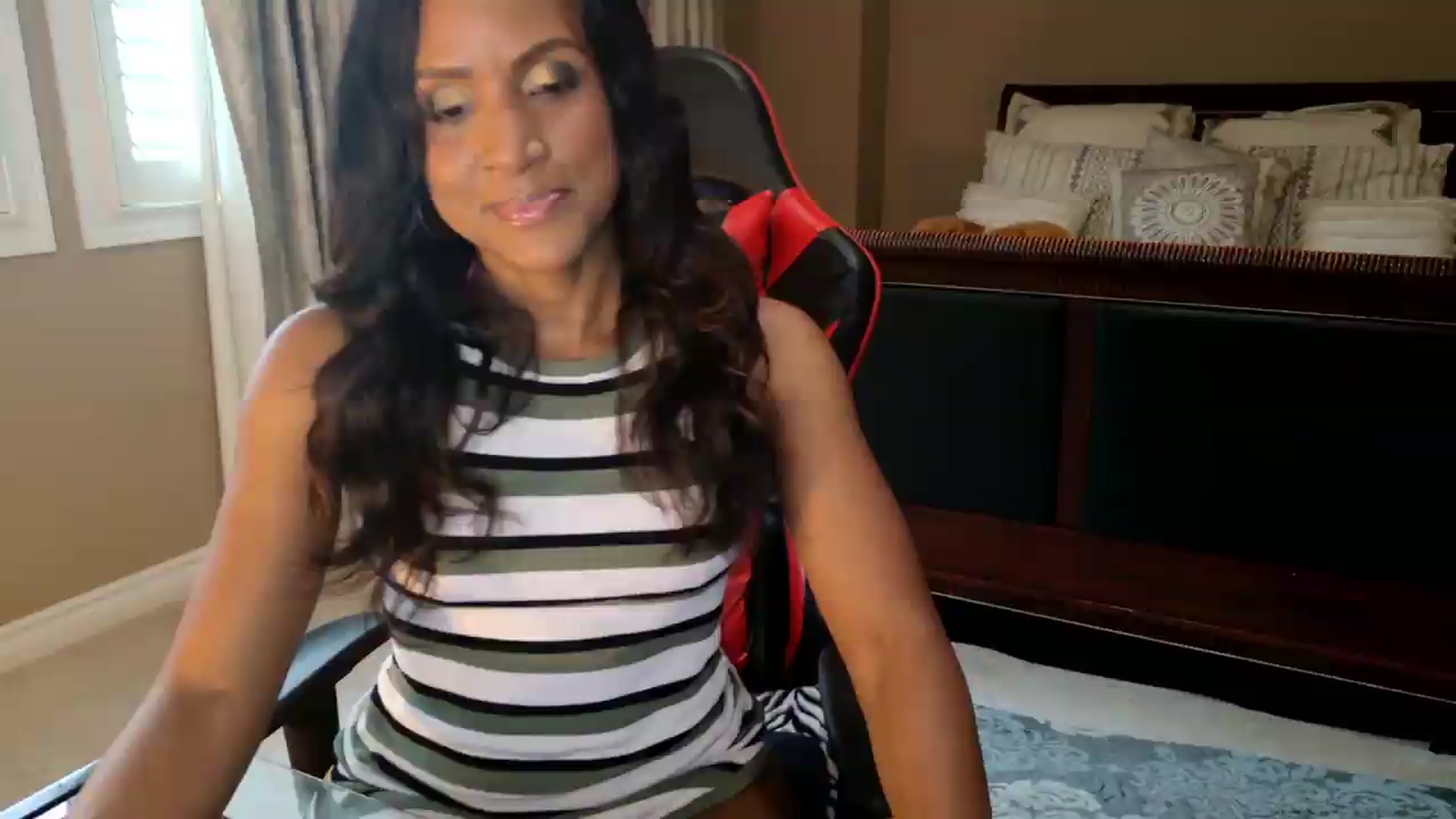 Gallery image thumbnail from Ms_WetNWild's myfreecams stream on, 06/14/2026, 21:03 image 15 of 20