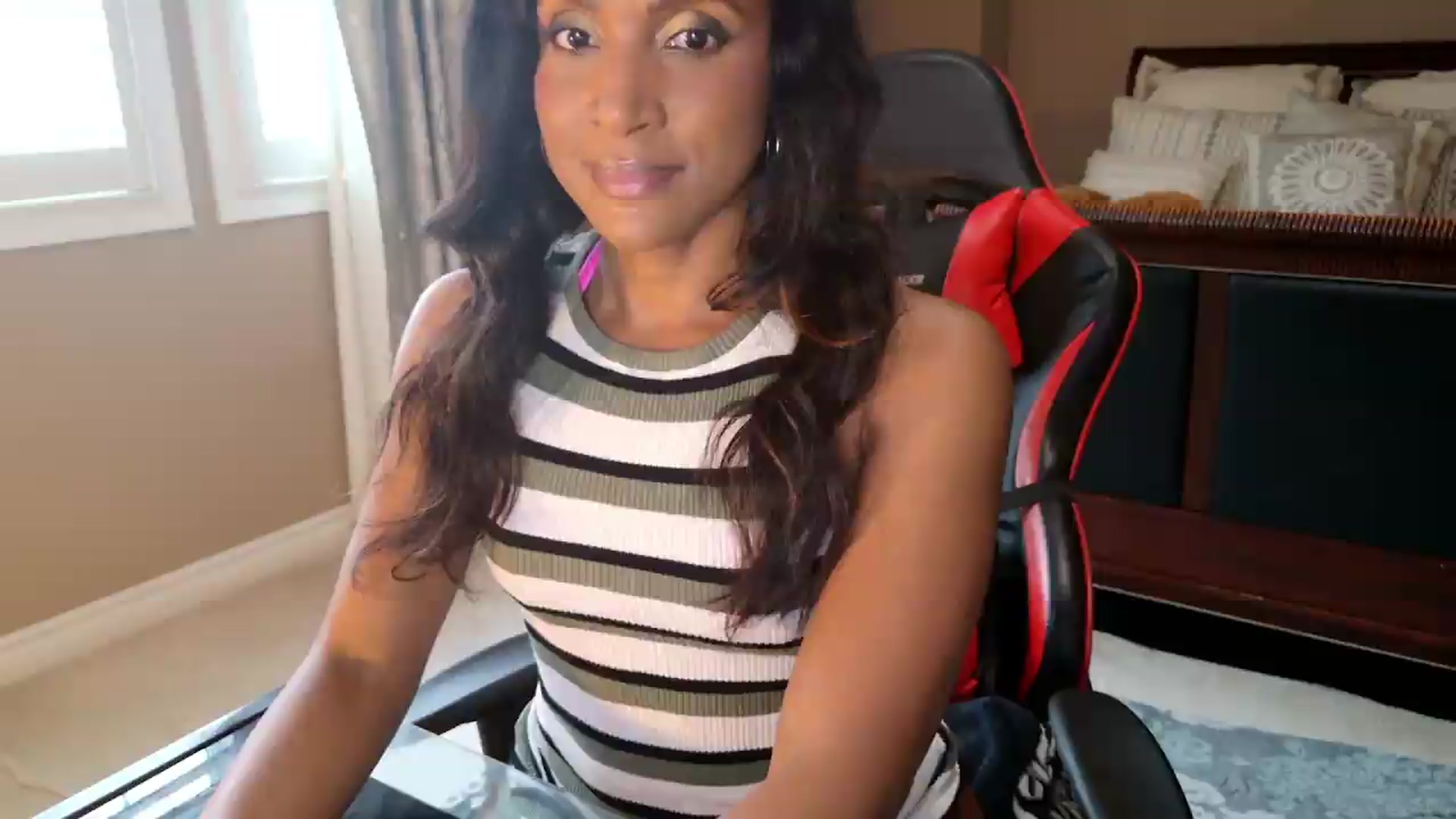 Gallery image thumbnail from Ms_WetNWild's myfreecams stream on, 06/14/2026, 22:38 image 1 of 20