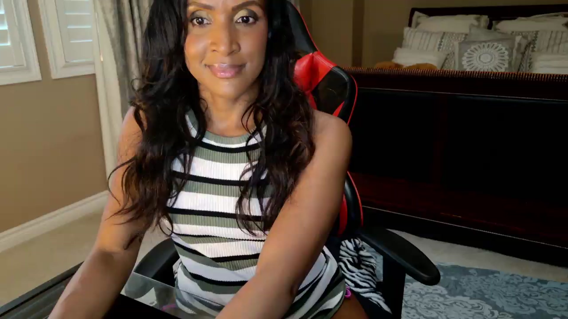 Gallery image thumbnail from Ms_WetNWild's myfreecams stream on, 06/14/2026, 23:38 image 13 of 20