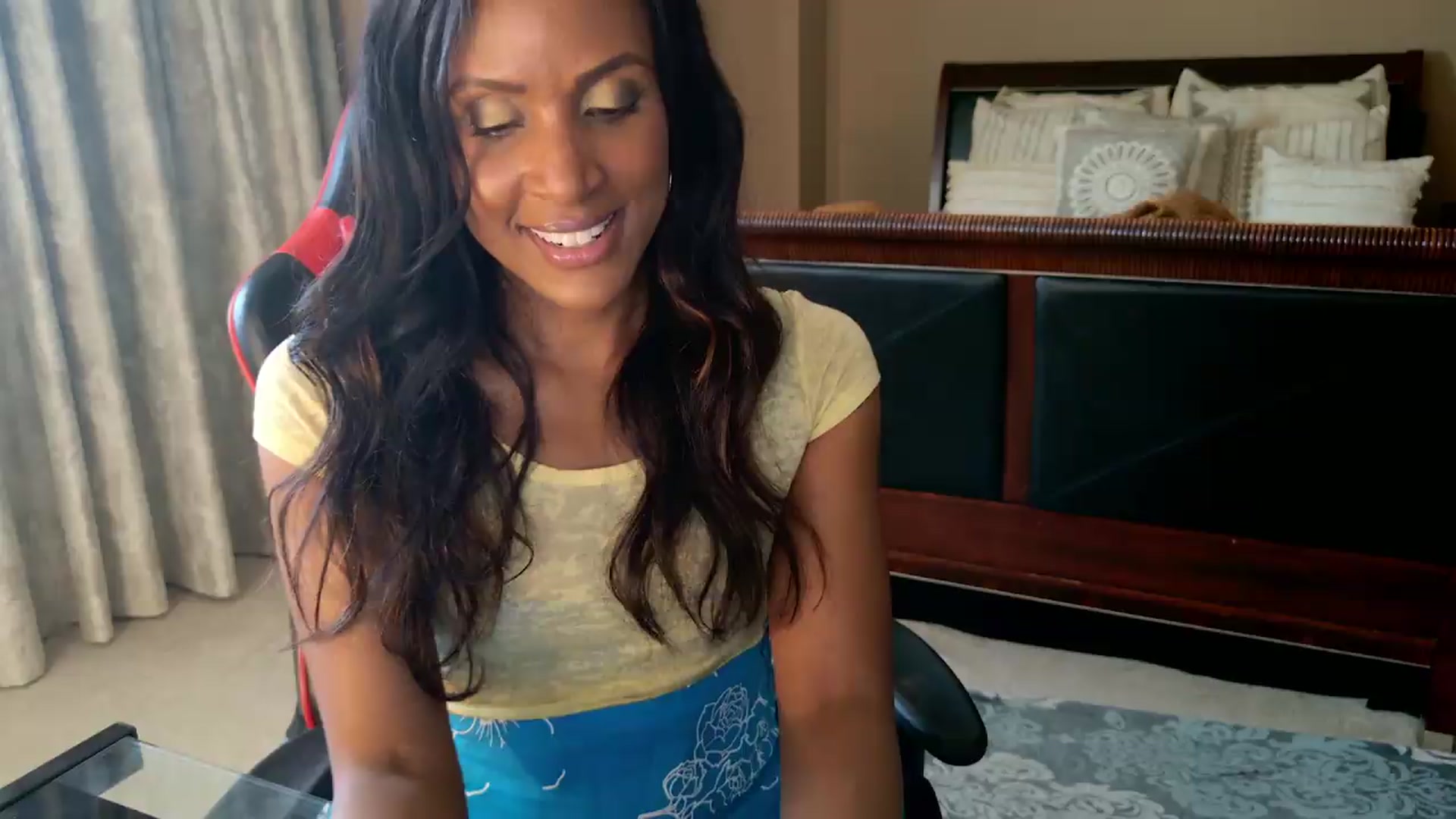 Gallery image thumbnail from Ms_WetNWild's myfreecams stream on, 06/15/2026, 23:22 image 7 of 20
