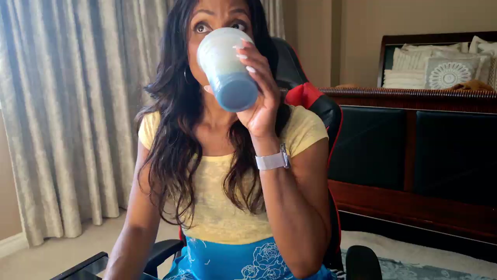 Gallery image thumbnail from Ms_WetNWild's myfreecams stream on, 06/15/2026, 23:22 image 19 of 20