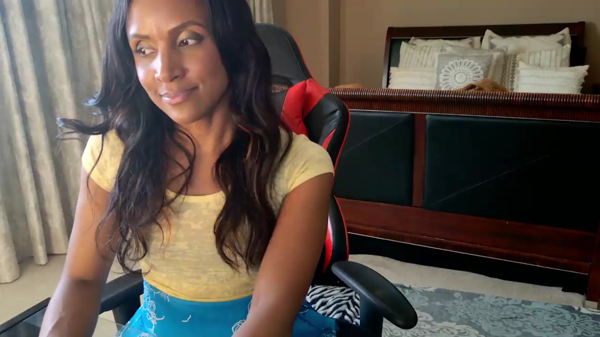 Gallery image thumbnail from Ms_WetNWild's myfreecams stream on, 06/15/2026, 23:22 image 1 of 20