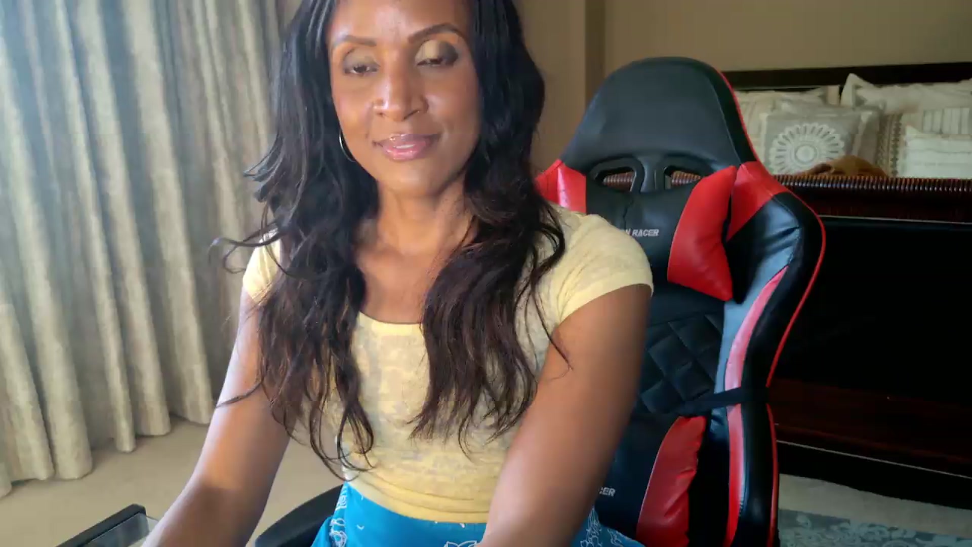 Gallery image thumbnail from Ms_WetNWild's myfreecams stream on, 06/16/2026, 24:15 image 16 of 20