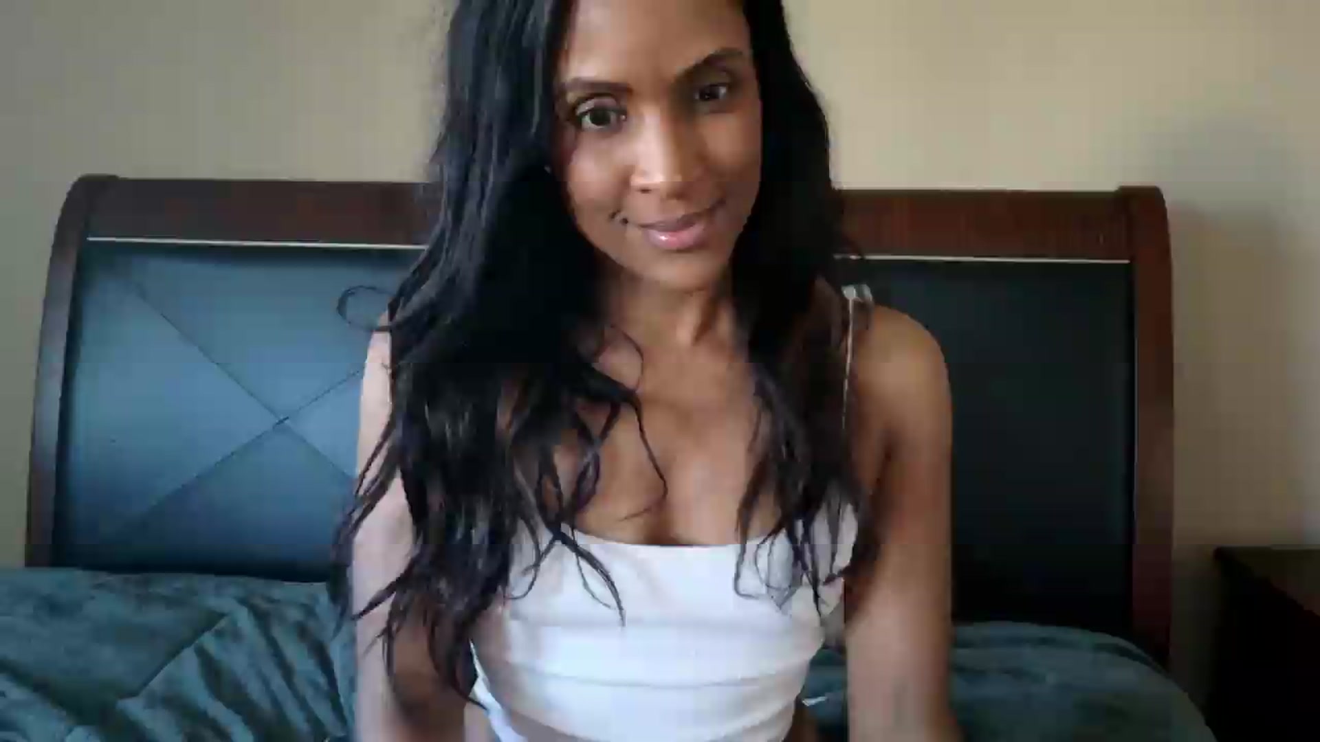 Gallery image thumbnail from Ms_WetNWild's myfreecams stream on, 06/19/2026, 13:50 image 2 of 20