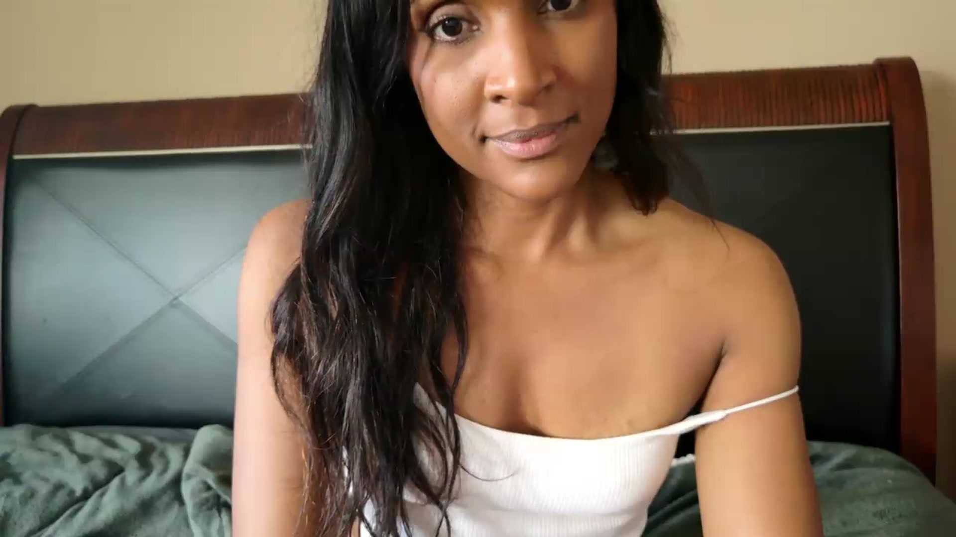 Gallery image thumbnail from Ms_WetNWild's myfreecams stream on, 06/19/2026, 13:50 image 20 of 20