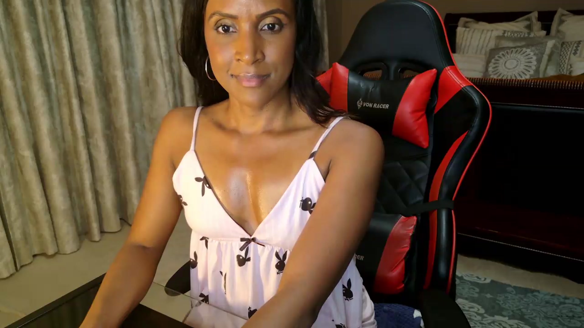 Gallery image thumbnail from Ms_WetNWild's myfreecams stream on, 06/20/2026, 05:07 image 18 of 20