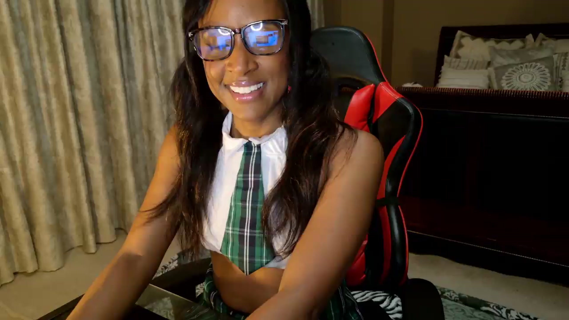 Gallery image thumbnail from Ms_WetNWild's myfreecams stream on, 06/23/2026, 02:38 image 1 of 20