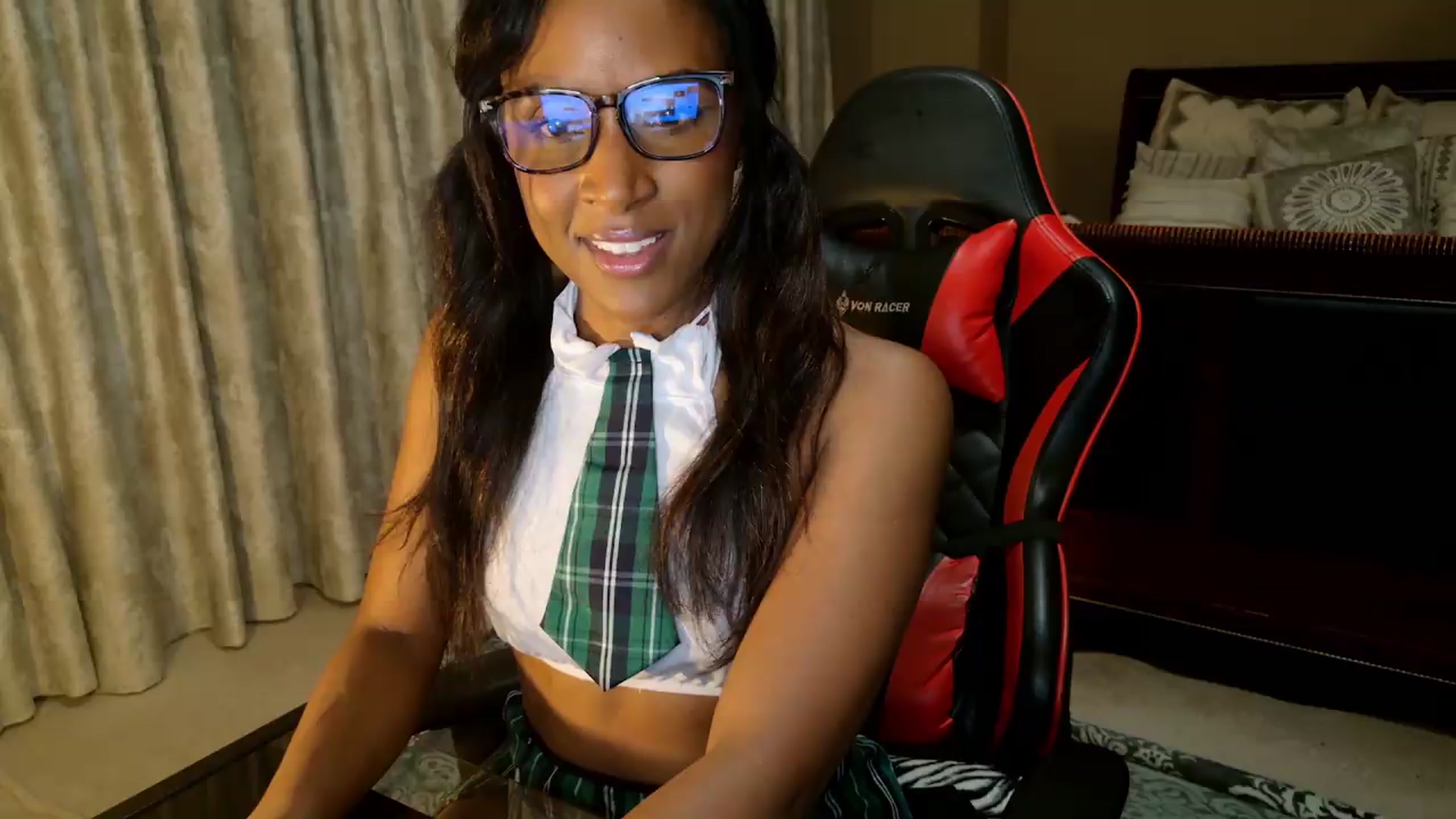 Gallery image thumbnail from Ms_WetNWild's myfreecams stream on, 06/23/2026, 02:38 image 7 of 20